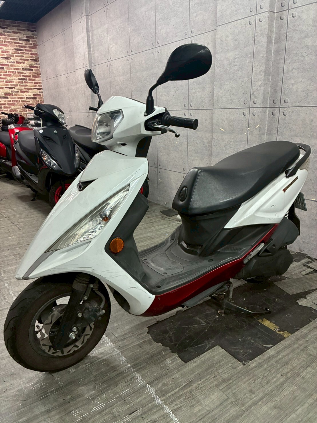 LINE_ALBUM_新名流_7079_260312_3