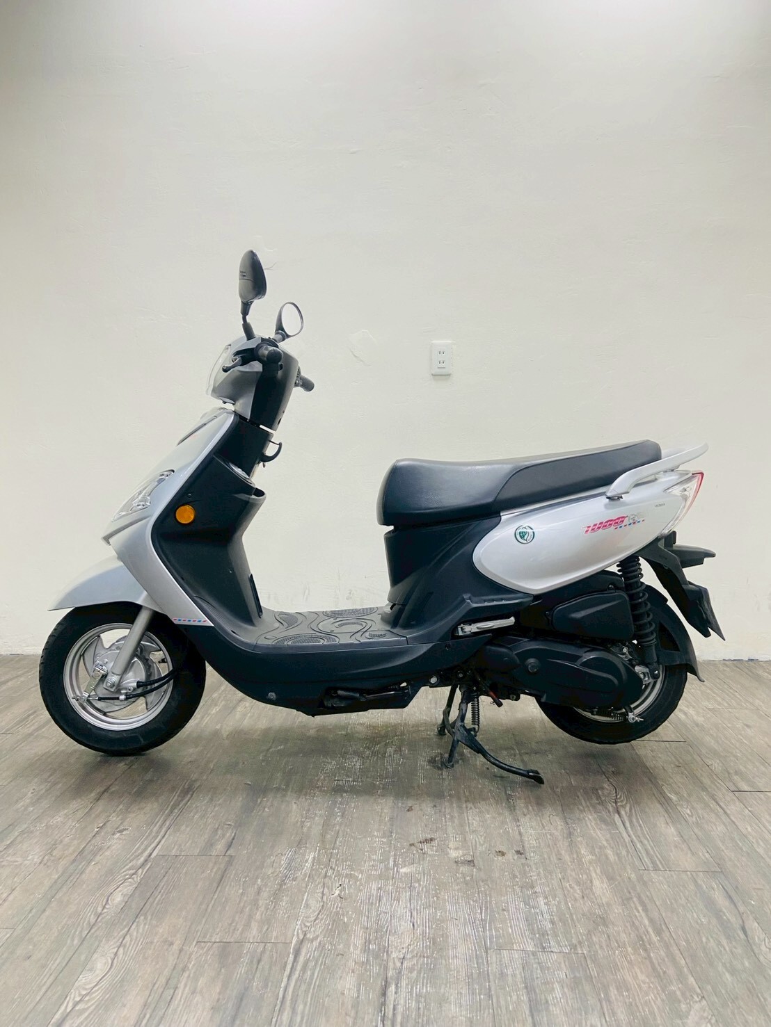 LINE_ALBUM_2016 三陽 Woo 100 _5658 $28000 里程 26XXX_260318_4