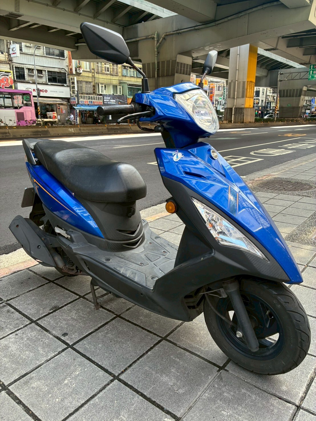 LINE_ALBUM_迪爵 CBS_0195_260318_2