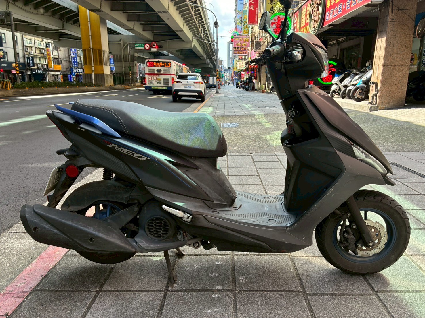 LINE_ALBUM_RS NEO_9672_260318_4