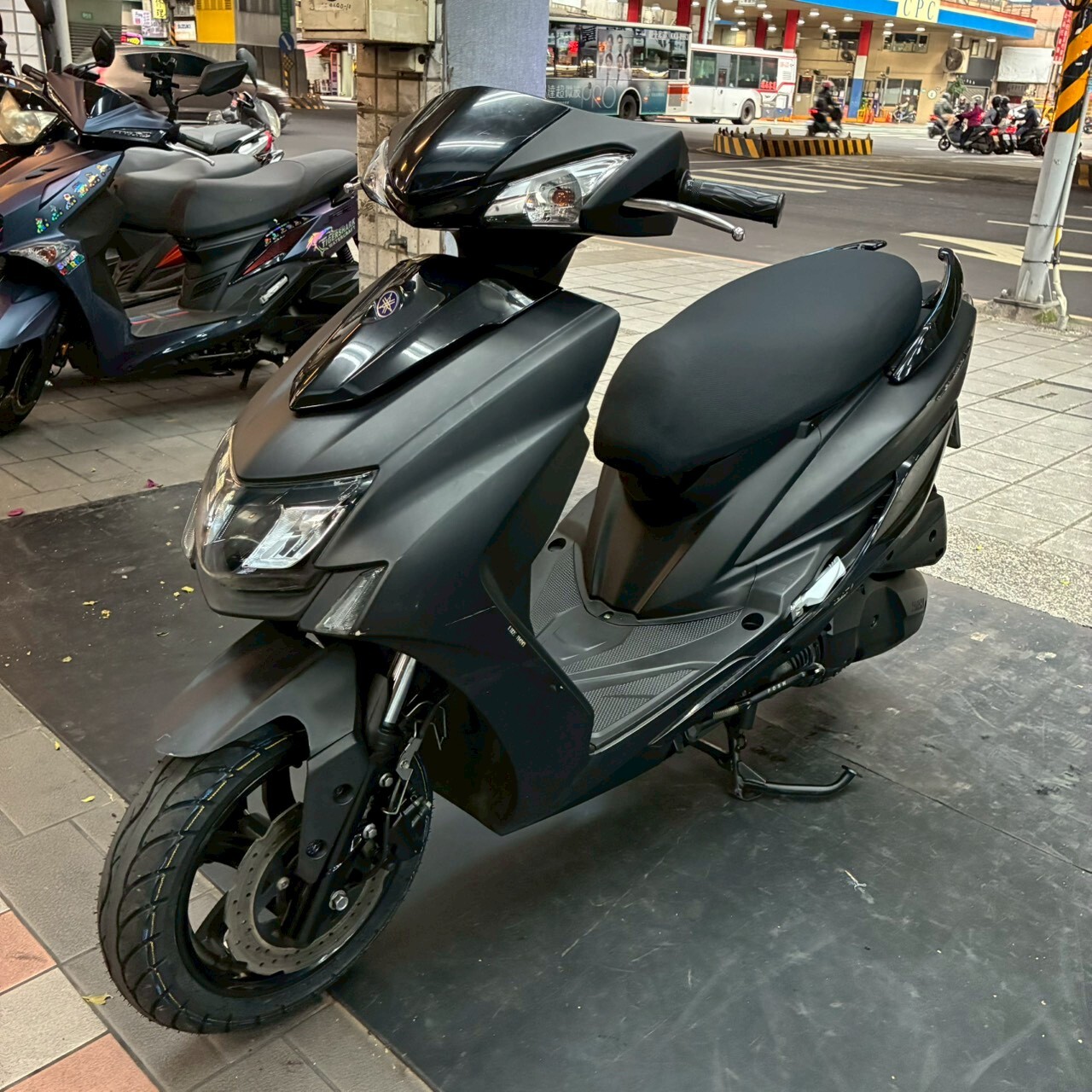 LINE_ALBUM__7209_260318_2