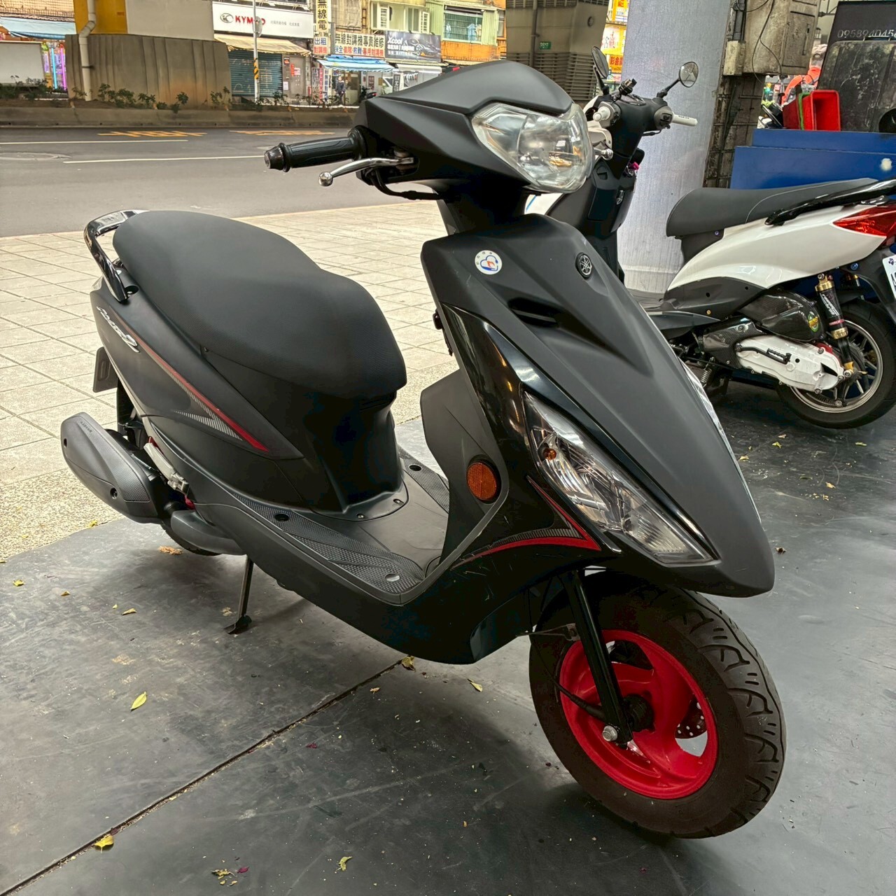 LINE_ALBUM__7770_260318_2