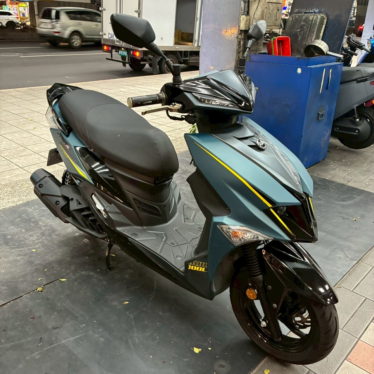 LINE_ALBUM__8652_260318_3