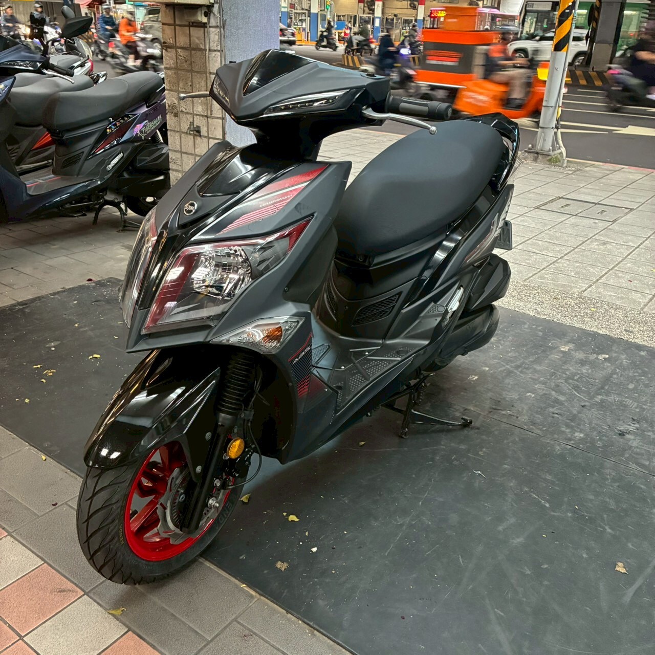 LINE_ALBUM__3957_260318_2