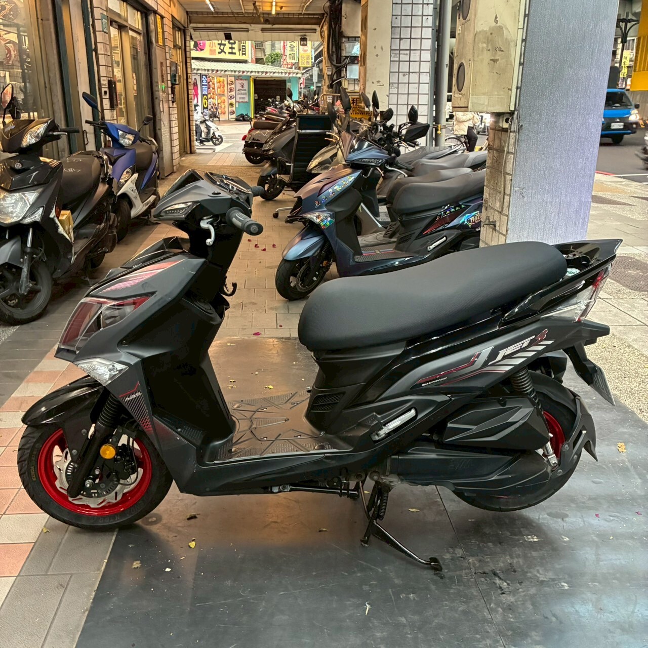 LINE_ALBUM__3957_260318_4