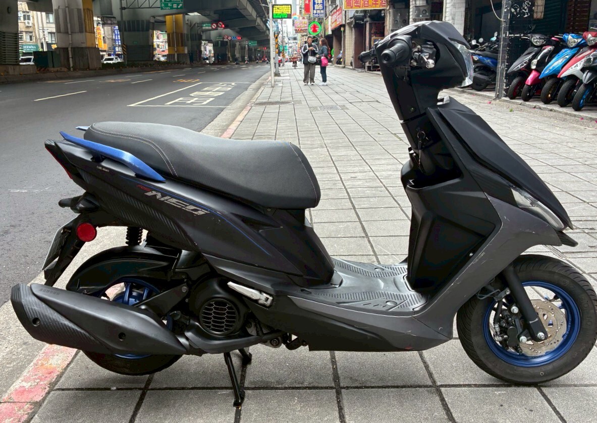 LINE_ALBUM_2021 RSneo 125_9672 $42000_260321_4