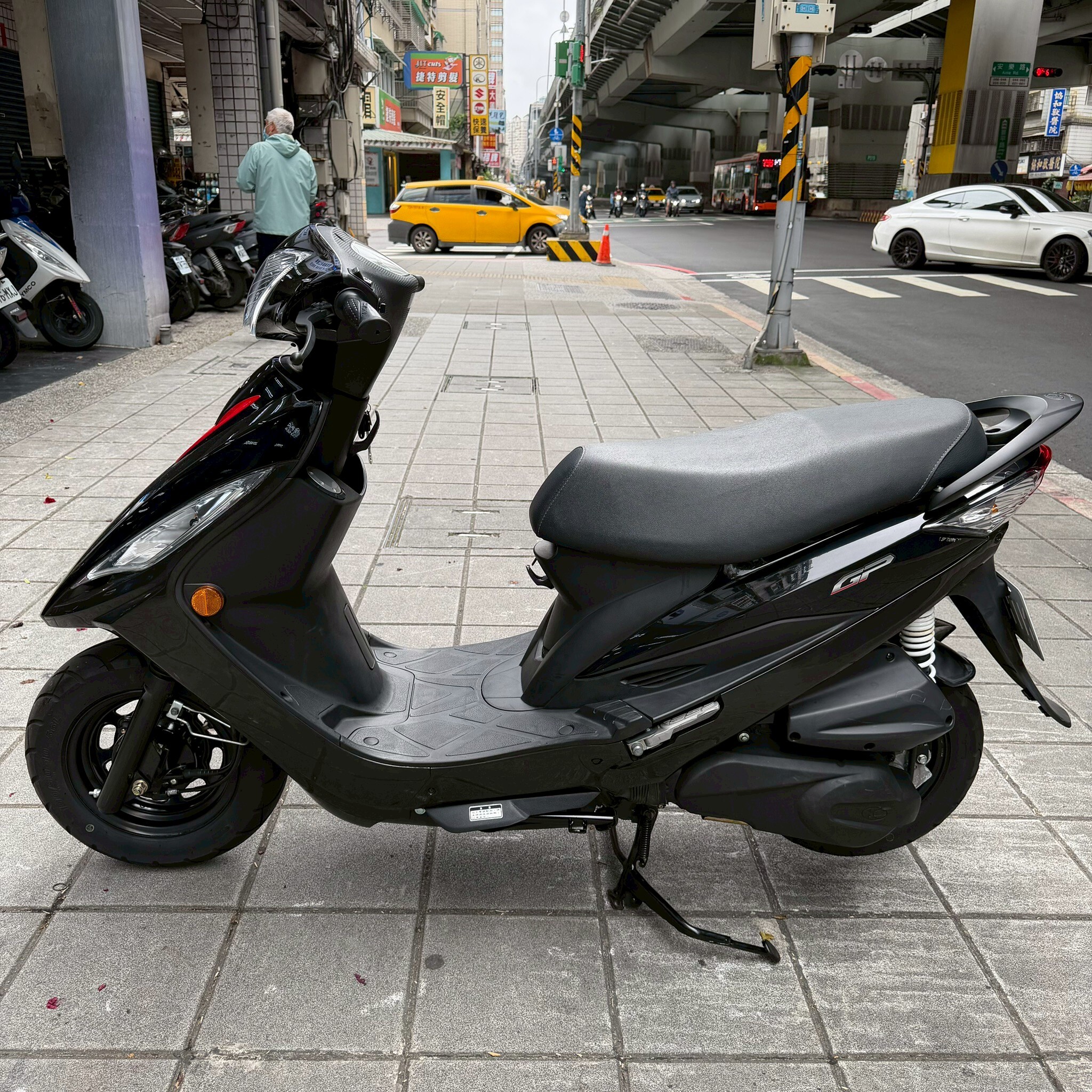 LINE_ALBUM__8705_260321_4