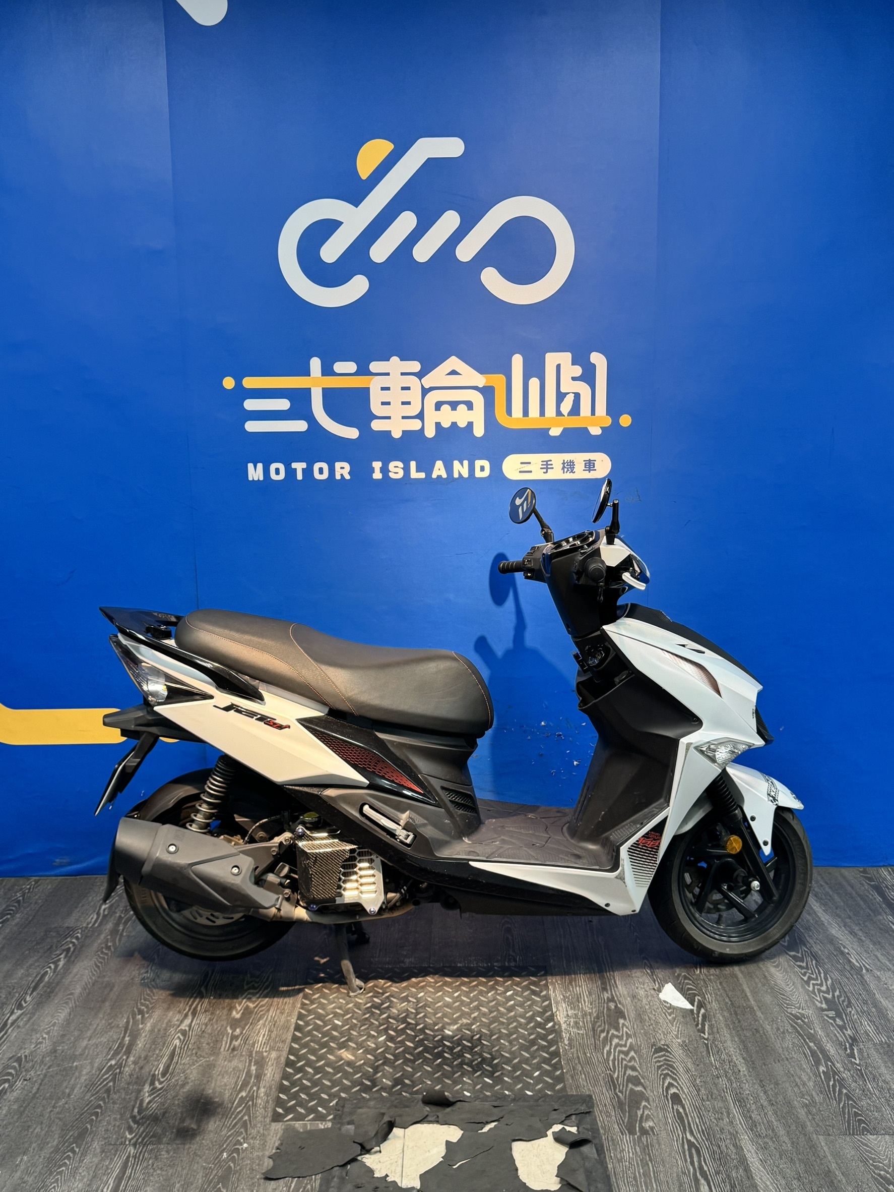 line_oa_chat_260325_180140_group_3