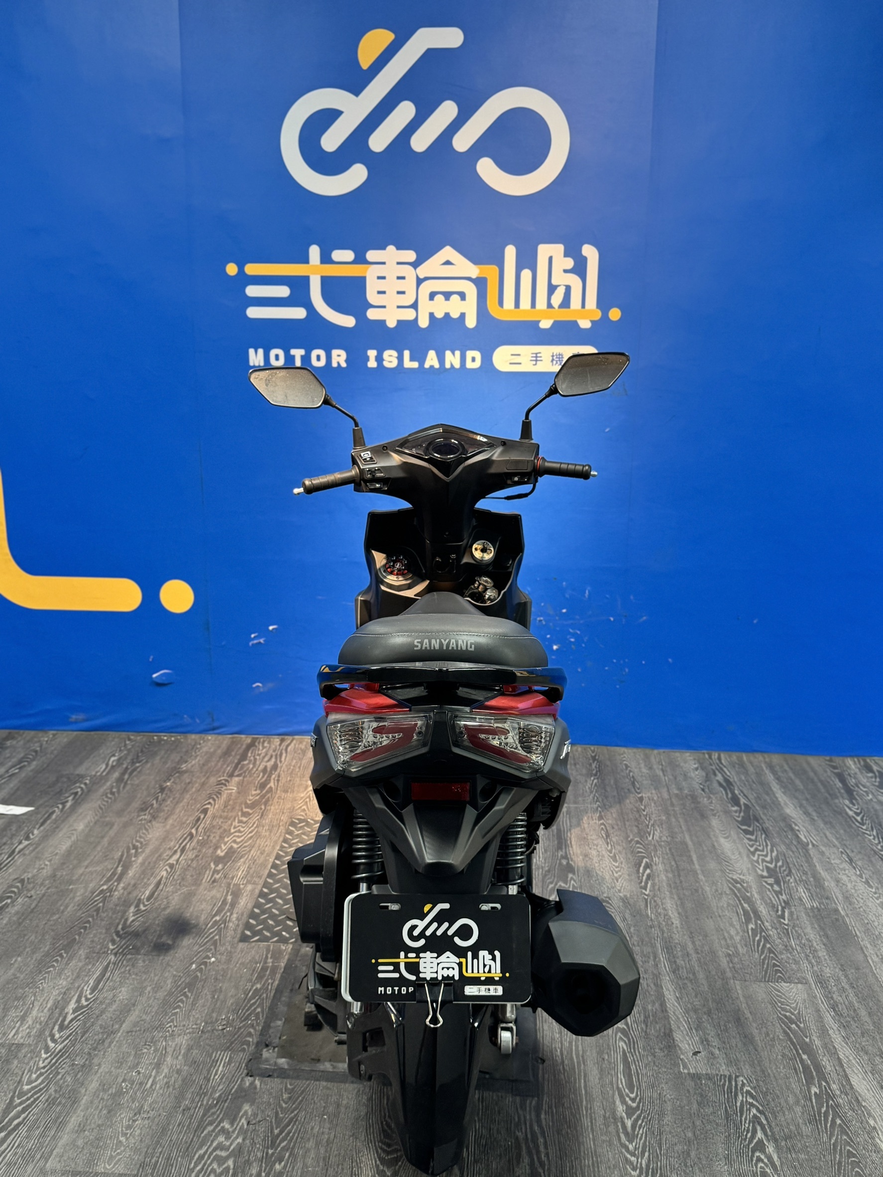 line_oa_chat_260325_180223_group_4