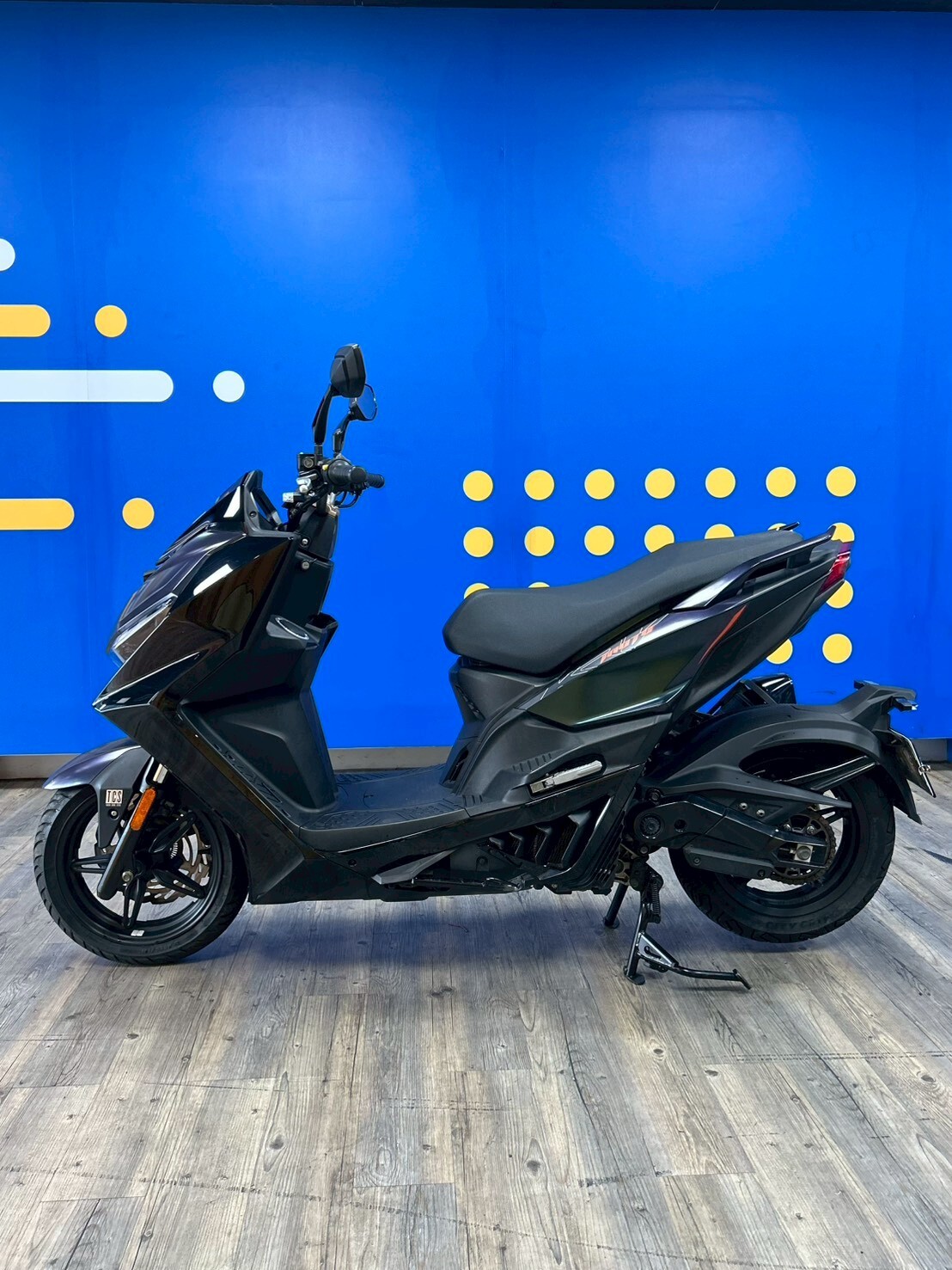 LINE_ALBUM_2023 光陽 KRV MOTO 180 _3901 里程26xxx $75,000_260327_3