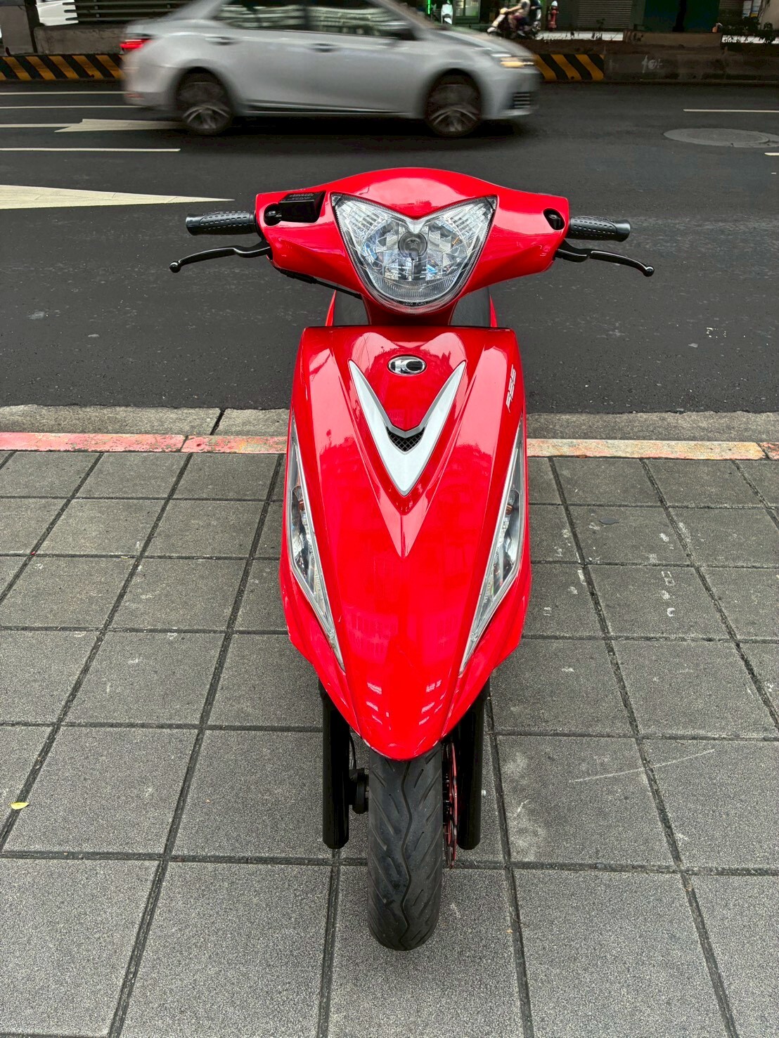 LINE_ALBUM_GP 125 ABS_2620 $38000_260329_1