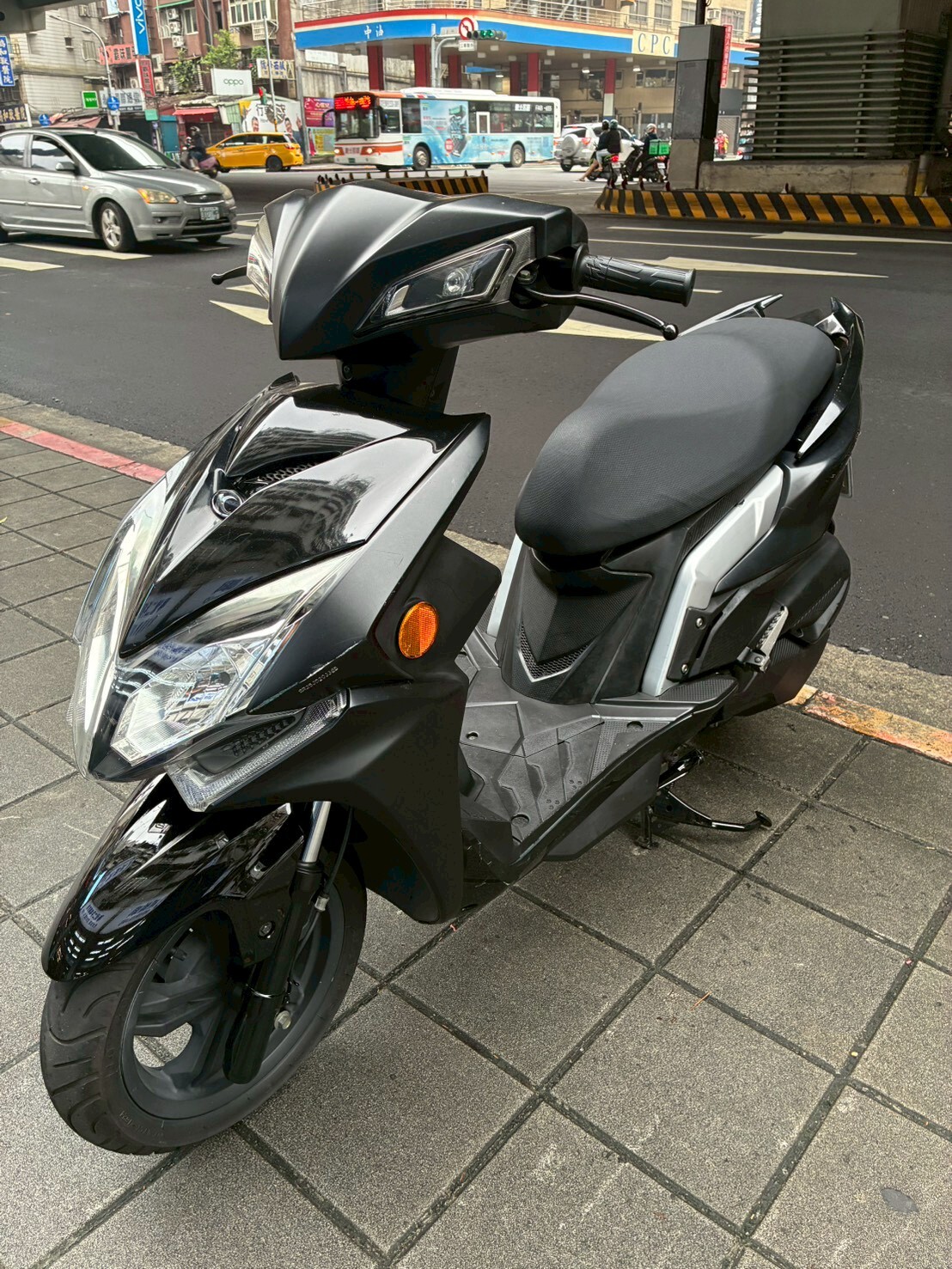 LINE_ALBUM_2018 雷霆S 125雙碟_9175 $40000_260329_3