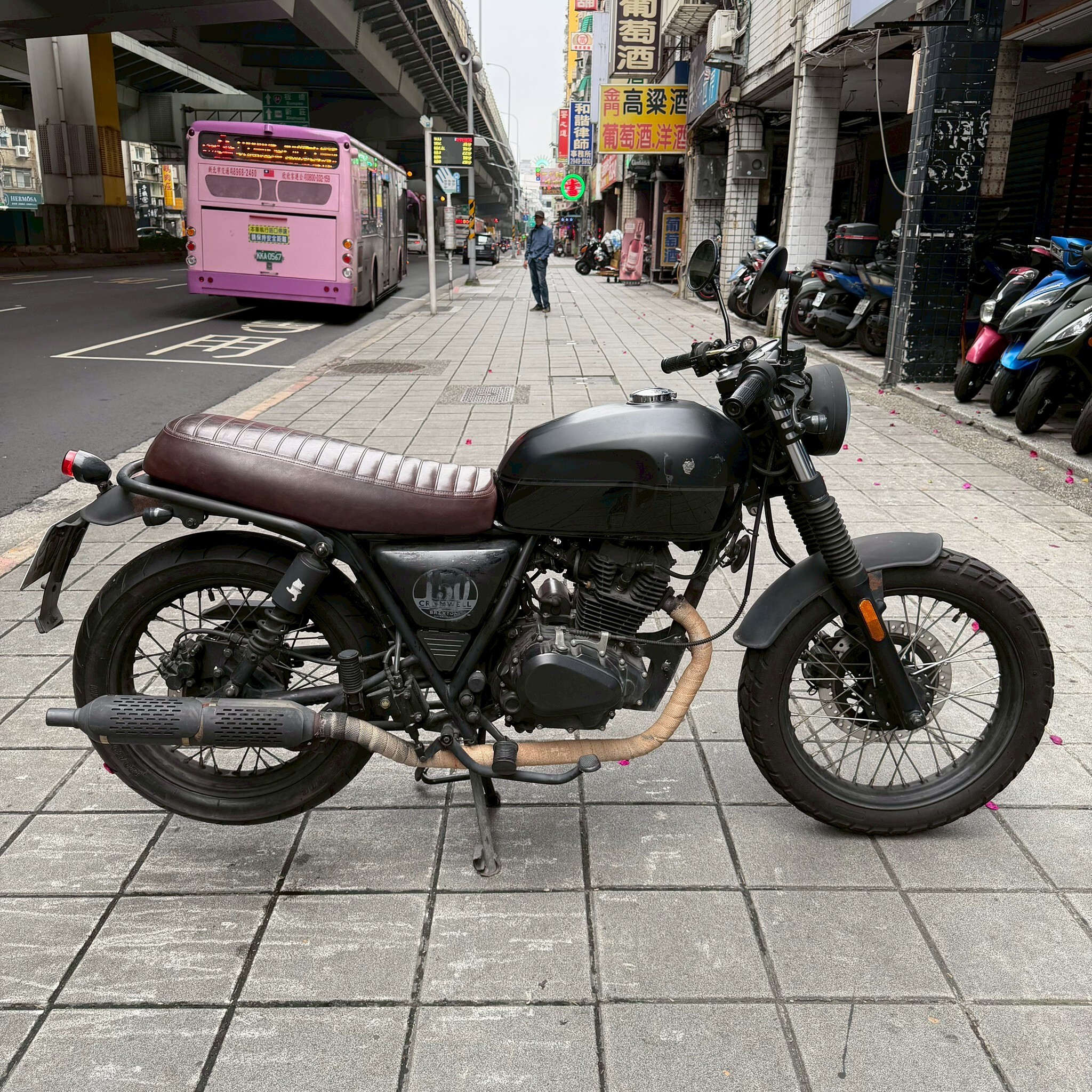 LINE_ALBUM__5629_260331_5