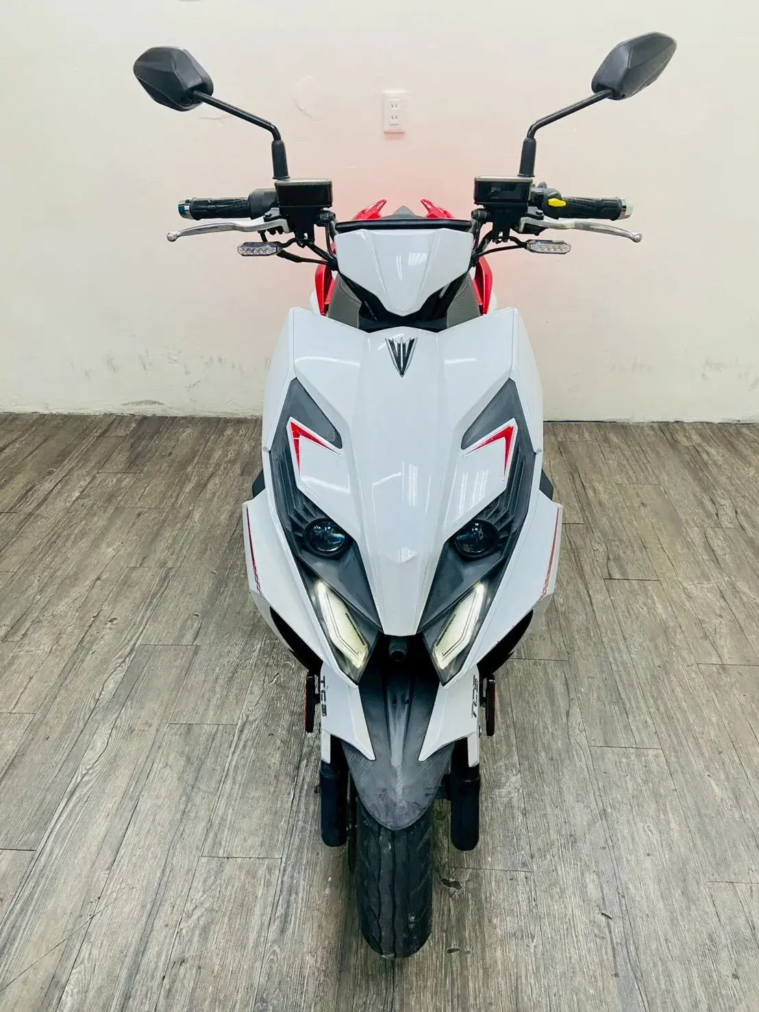 LINE_ALBUM_2023 光陽 RCS Moto 150 TCS _2712 $70000  里程21XXX_260324_1