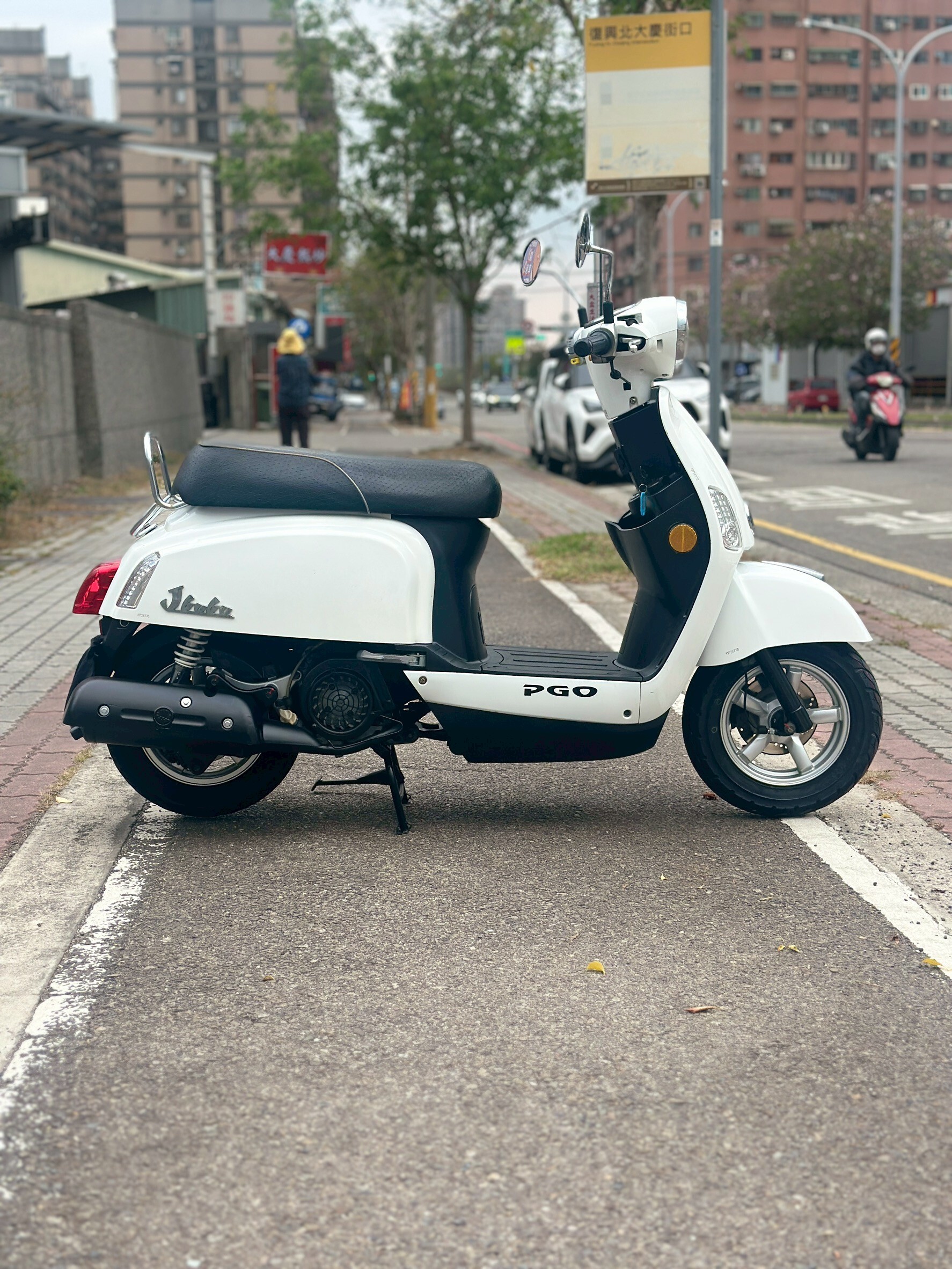 LINE_ALBUM_2014 PGO JBUBU 115 _551 211xxKM $32,000_260331_5