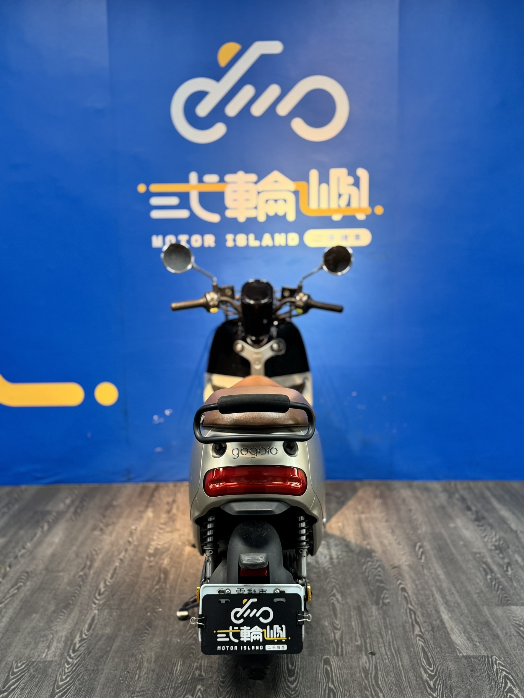 line_oa_chat_250811_125556_group_4