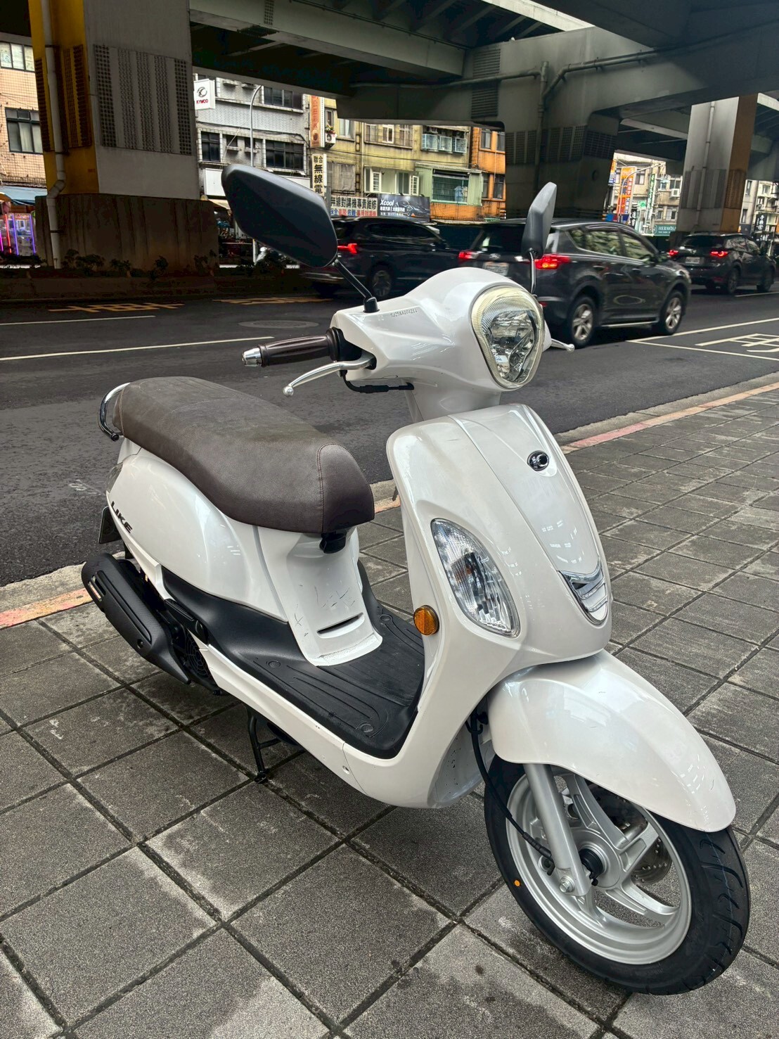 LINE_ALBUM_2017 LIKE125 _2236 $38000_260403_2