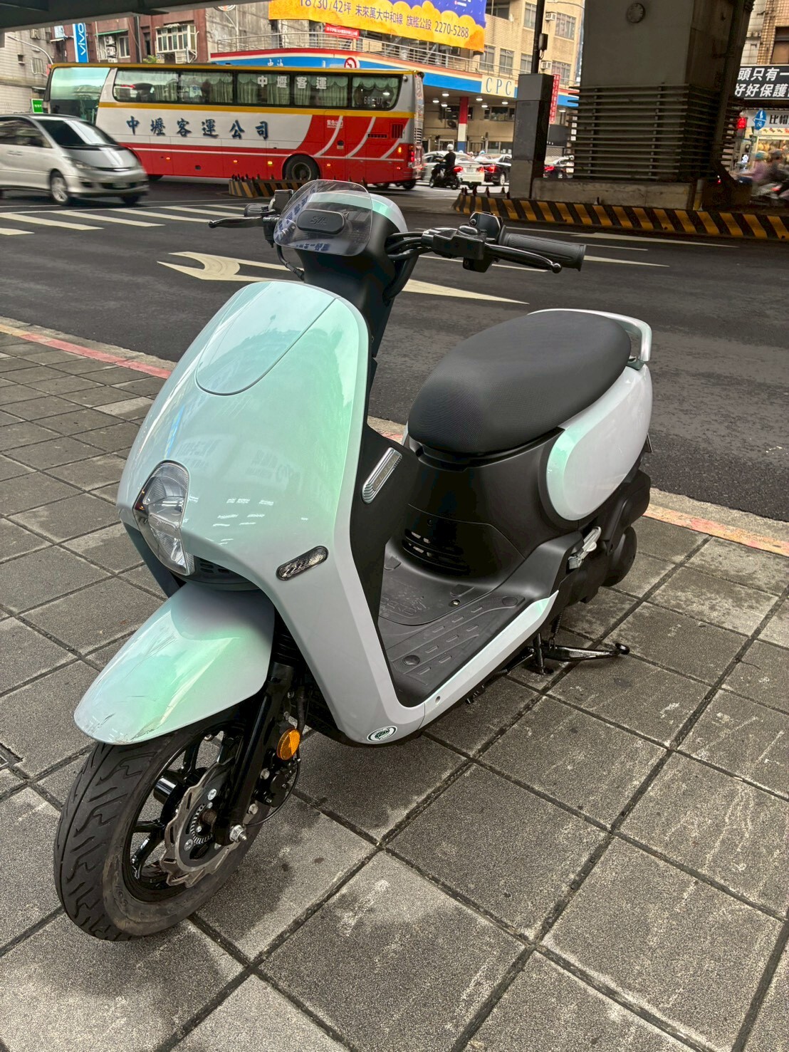 LINE_ALBUM_2024 CLBCU 鑰匙版 _3732 $63000_260403_3