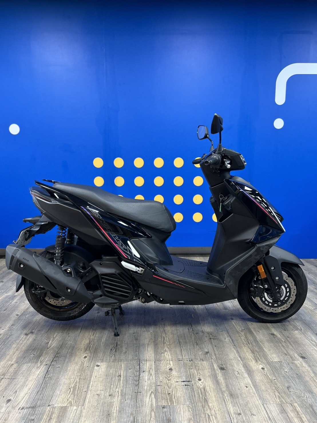 line_oa_chat_260408_171521_group_3