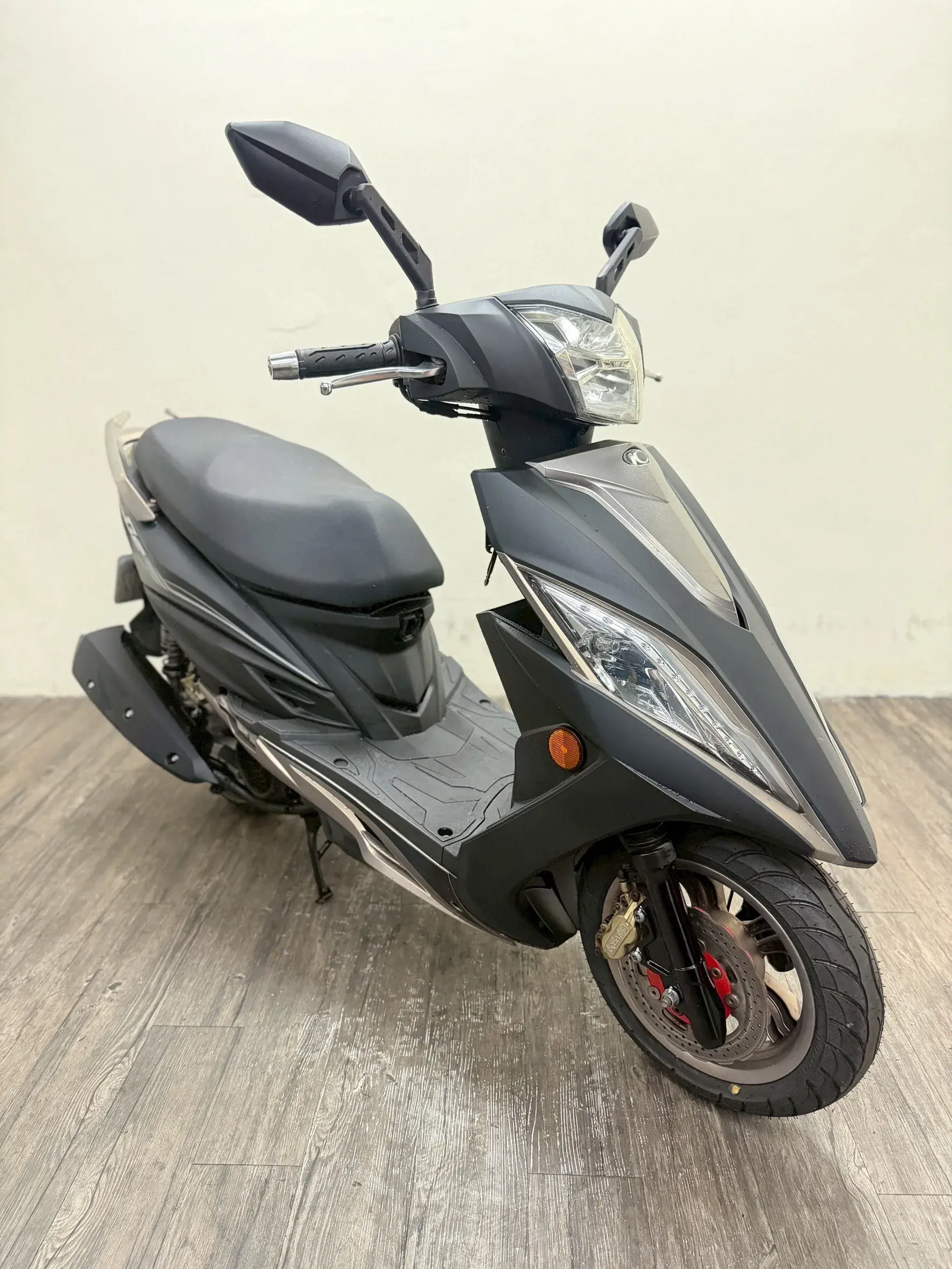 LINE_ALBUM_2016 光陽 G6 150 _9037 $ 38000里程41XXX_260324_3