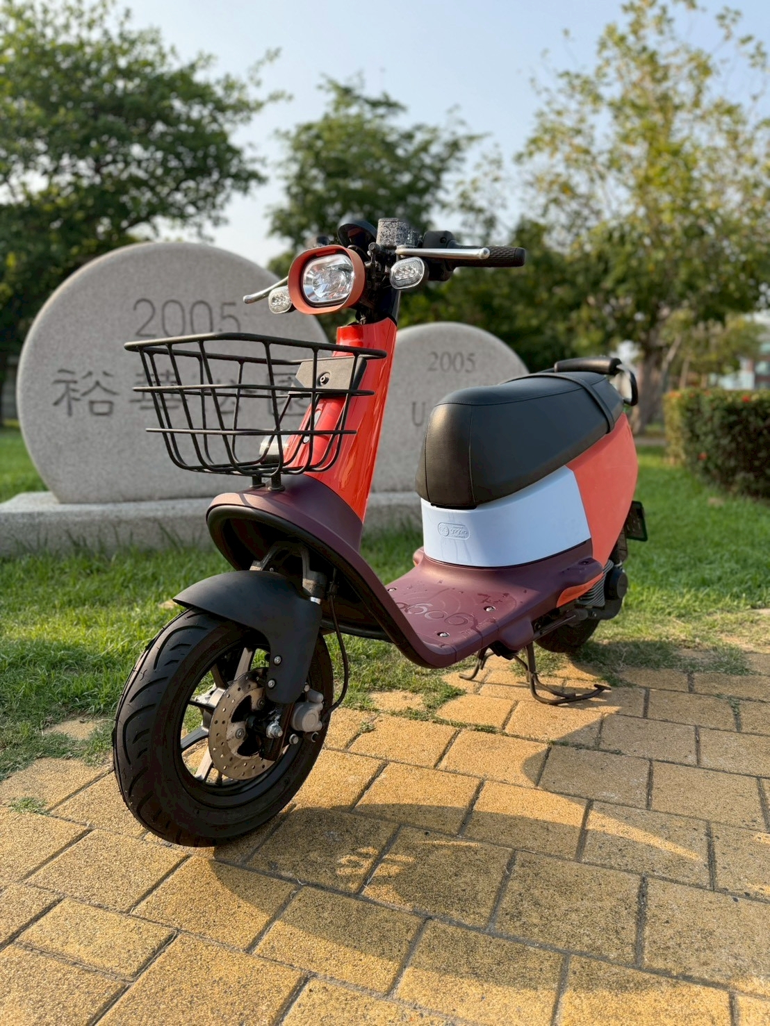 LINE_ALBUM_現況車‼️ 2020 GOGORO VIVA 綠牌 _EWE-6926 $18000 里程7691_260409_2