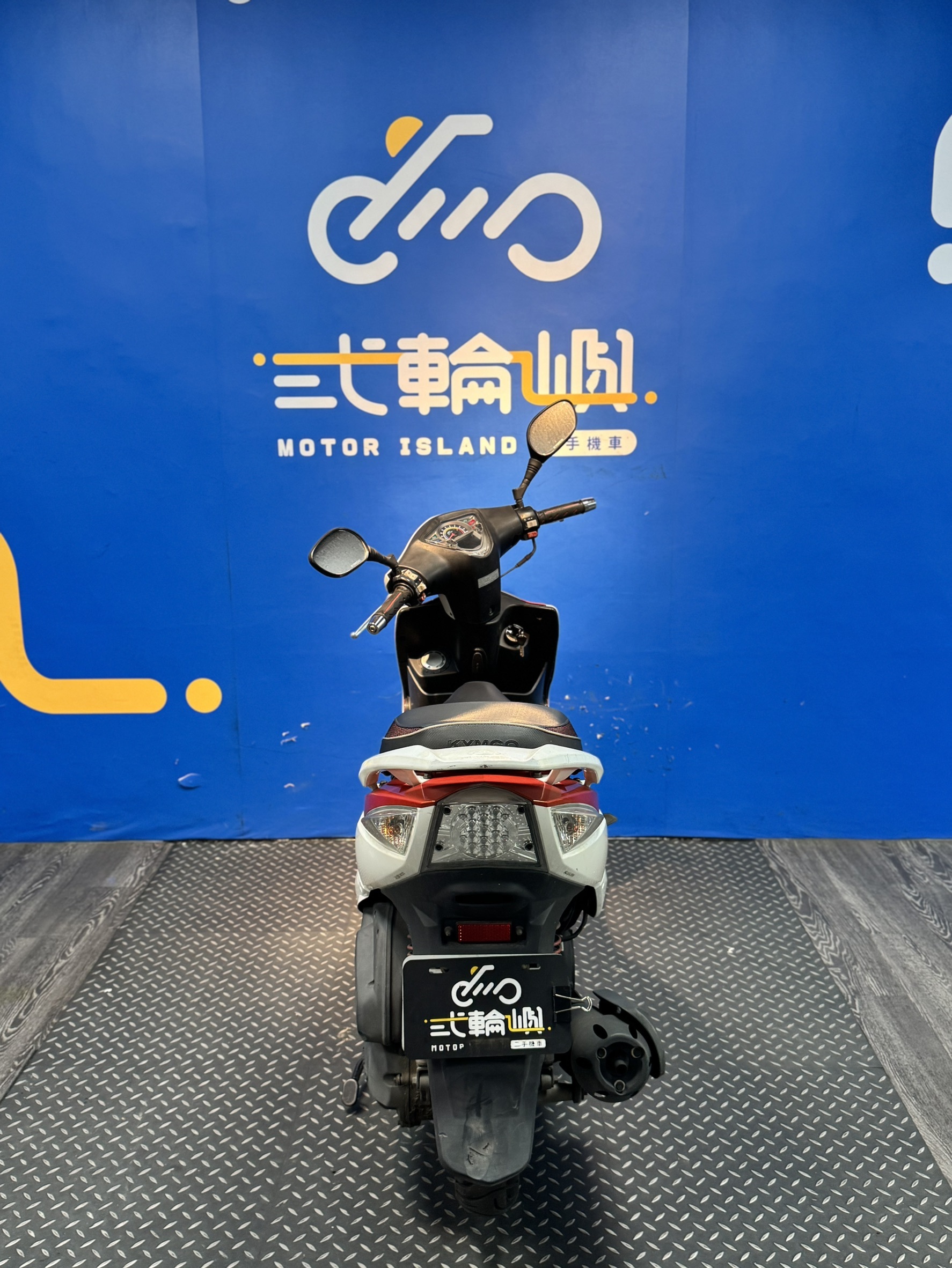 line_oa_chat_260410_192324_group_4