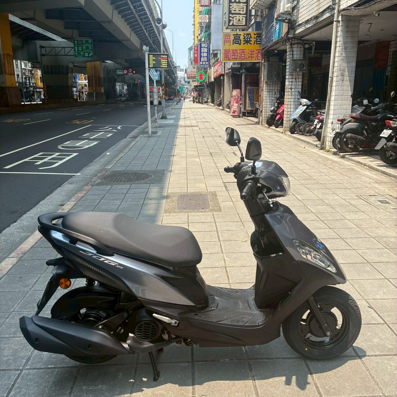 LINE_ALBUM__5507_260414_5