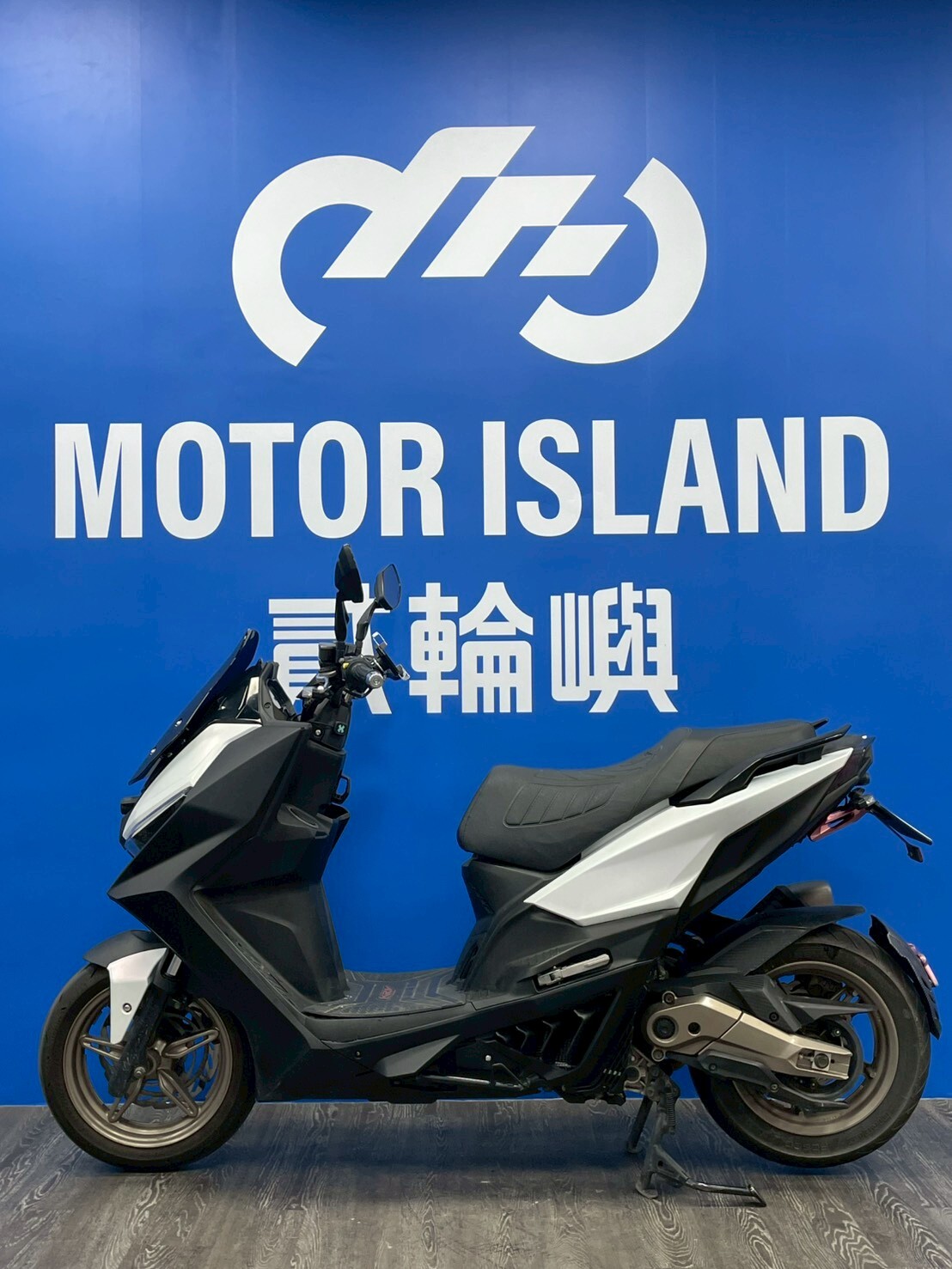 LINE_ALBUM_2023光陽 ROMA GT 180 _NVX-3225 $82000 里程23XXX_260414_3