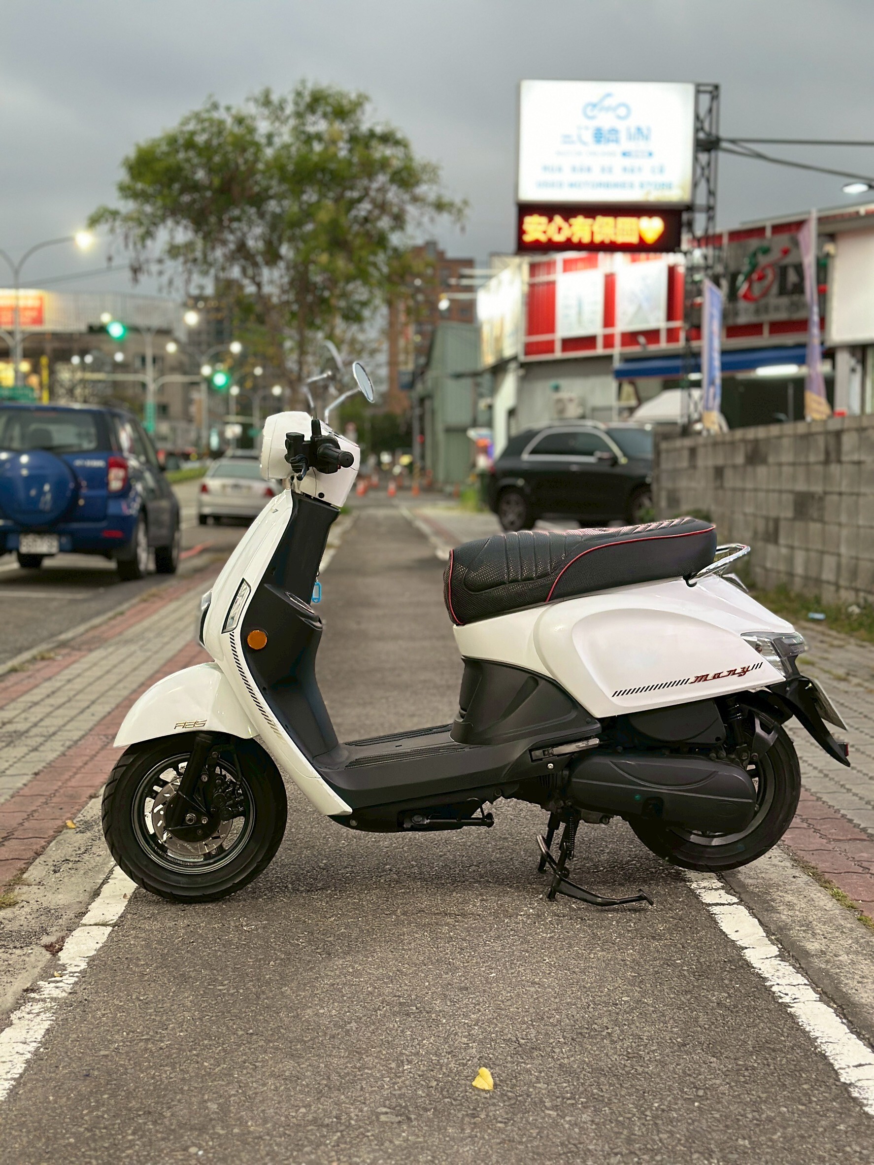 LINE_ALBUM_2022 光陽 NEW MANY 125 ABS _0386 220xxKM $52,000_260414_4