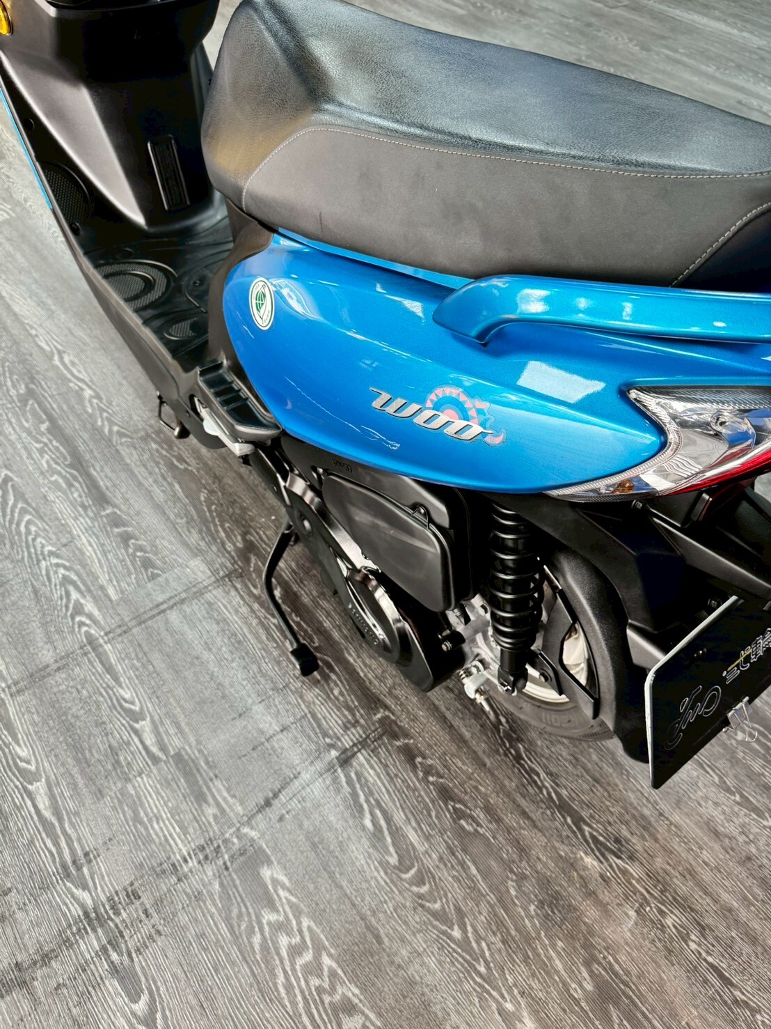 LINE_ALBUM_18年 三陽 WOO 100雙鼓 _5220 23915km $30000_260417_8