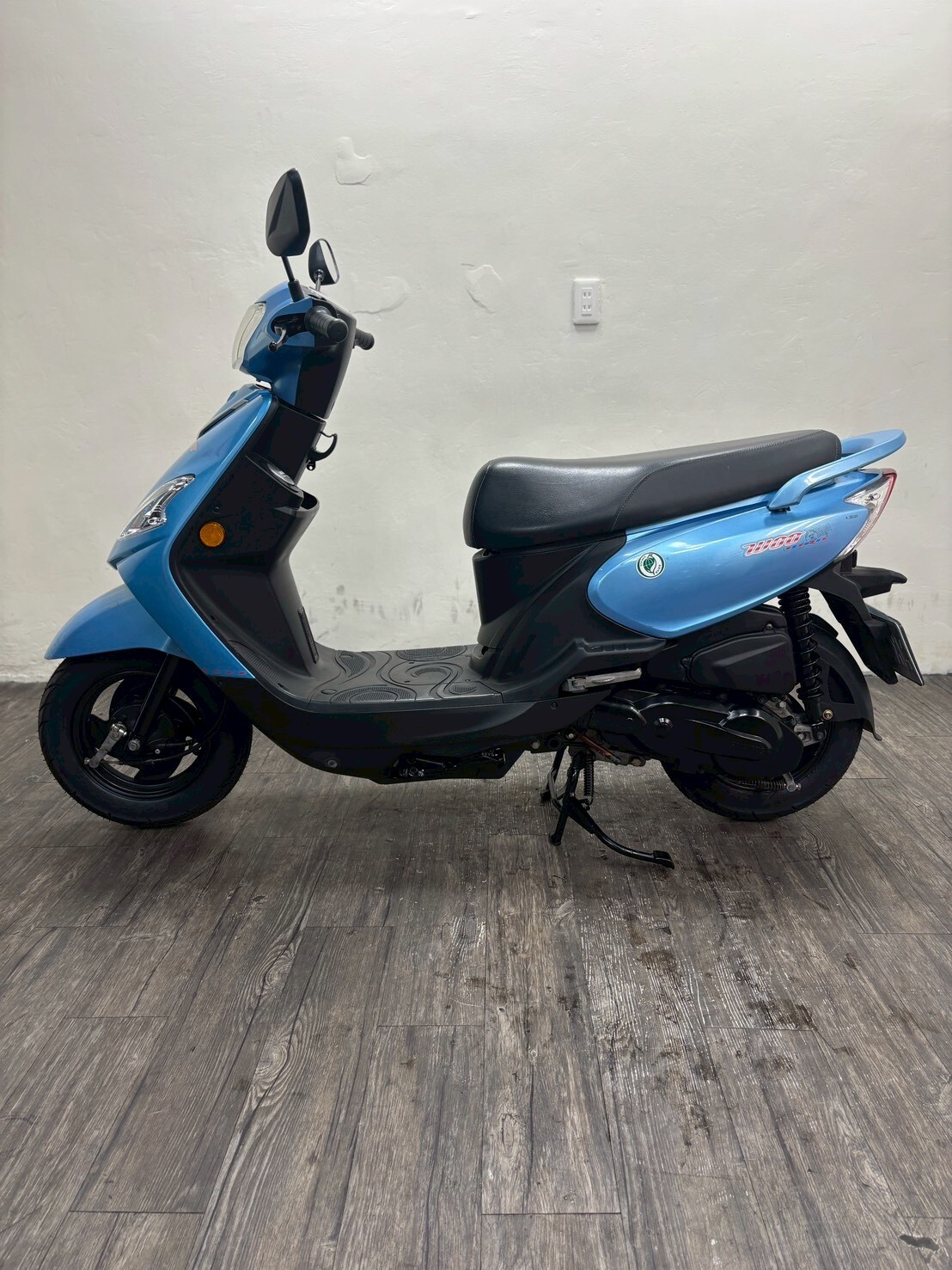 LINE_ALBUM_2017 三陽 WOO 鼓煞 _9936 $ 32000 里程 25xxx_260417_5