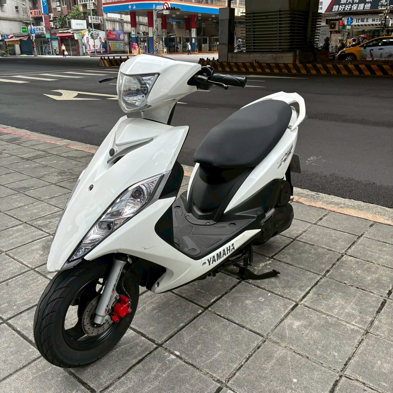 LINE_ALBUM__733_260416_2