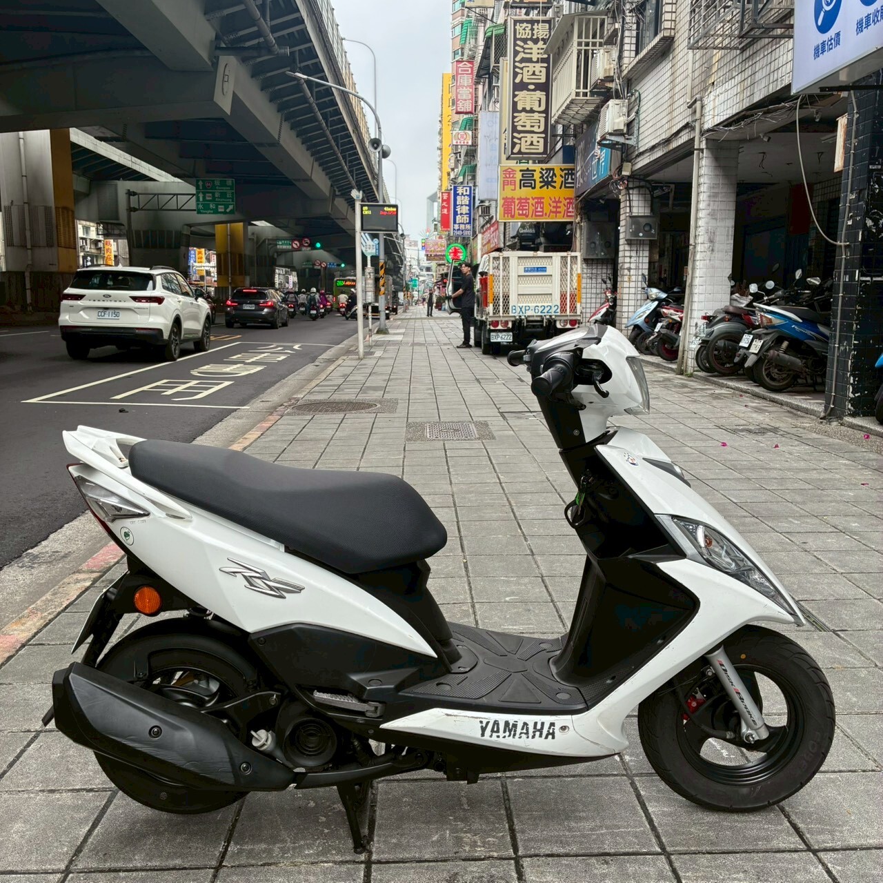 LINE_ALBUM__733_260416_5