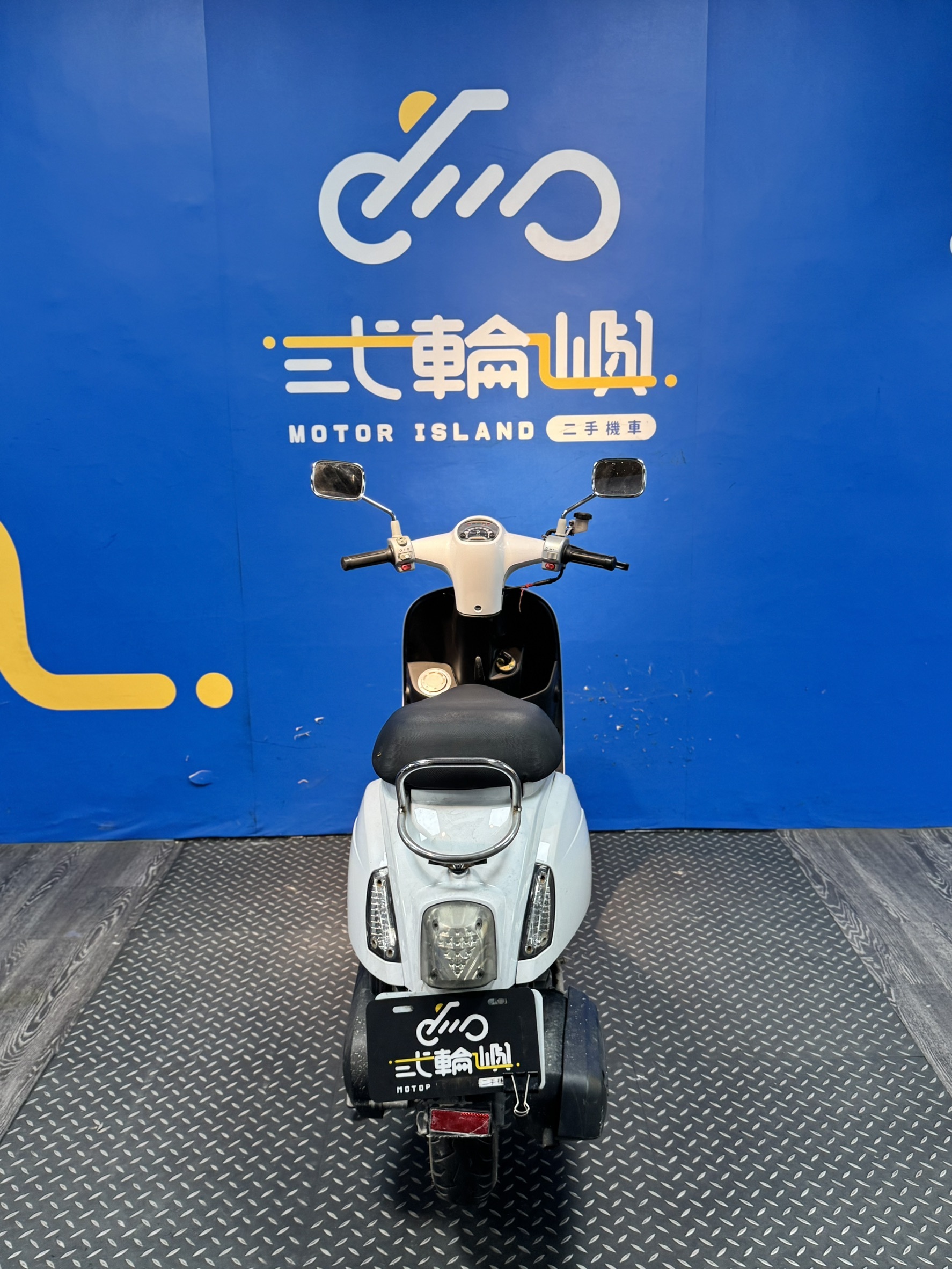 line_oa_chat_260418_184128_group_4