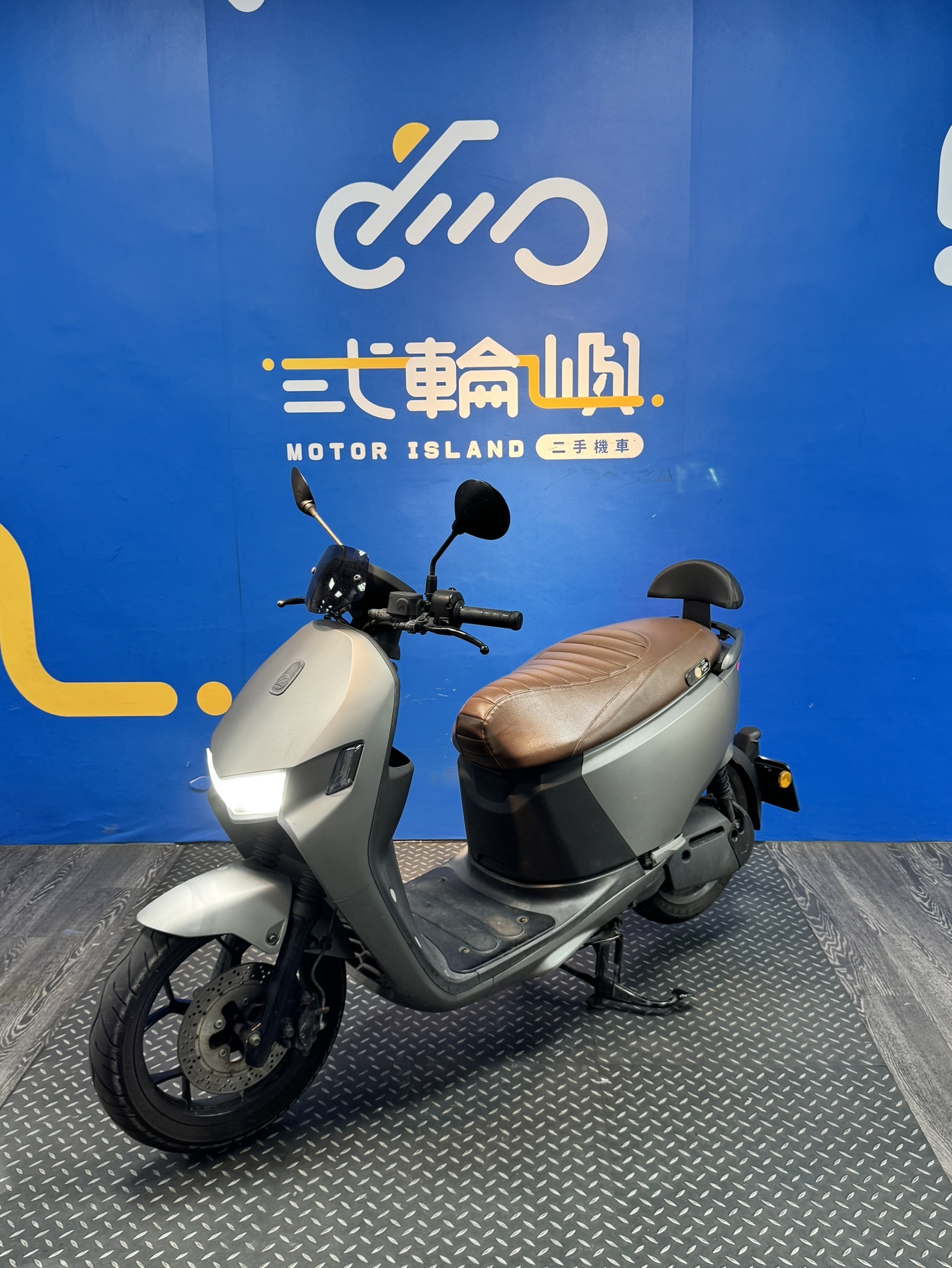 line_oa_chat_260418_190247_group_0