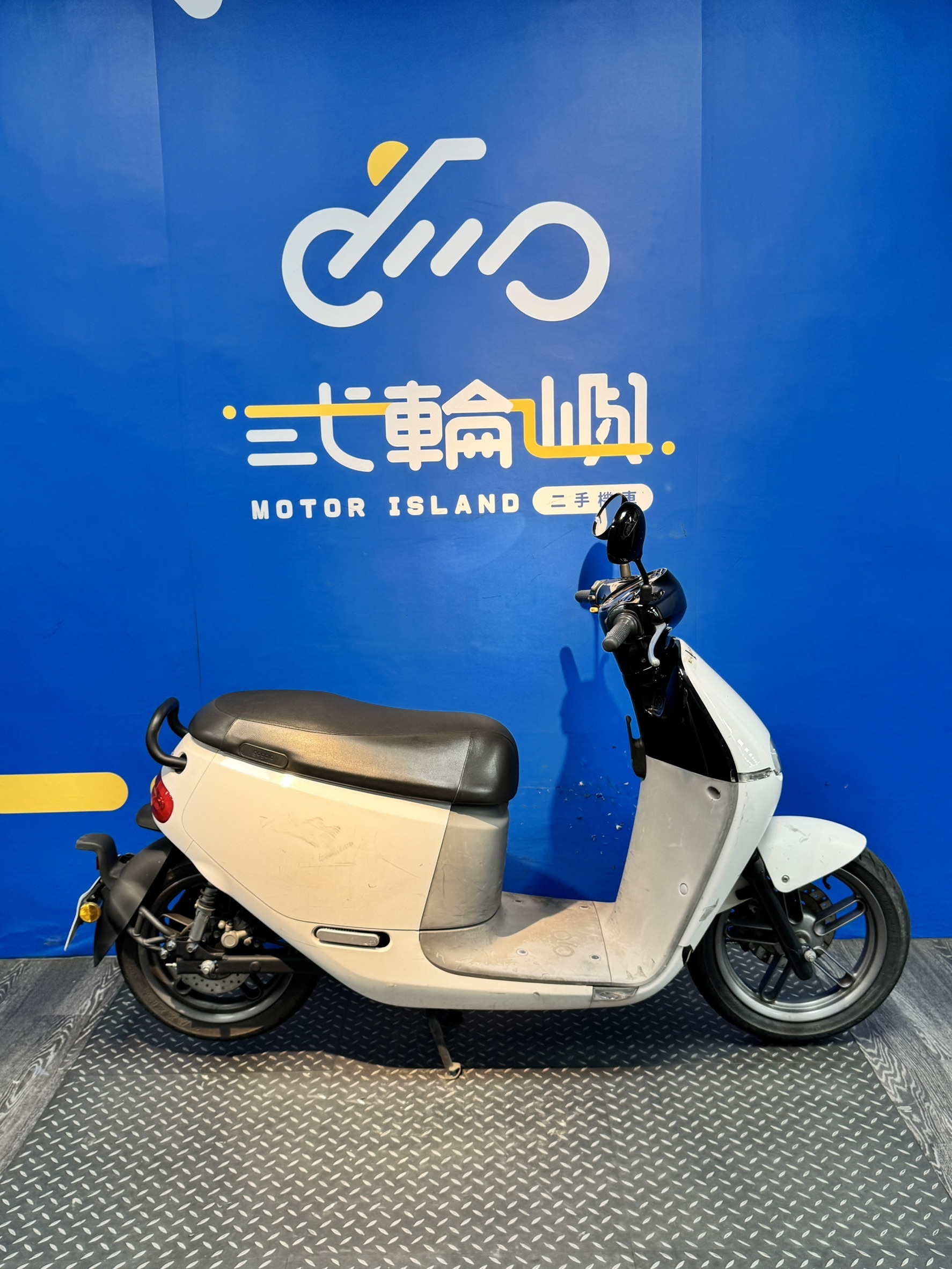 line_oa_chat_260418_210046_group_3