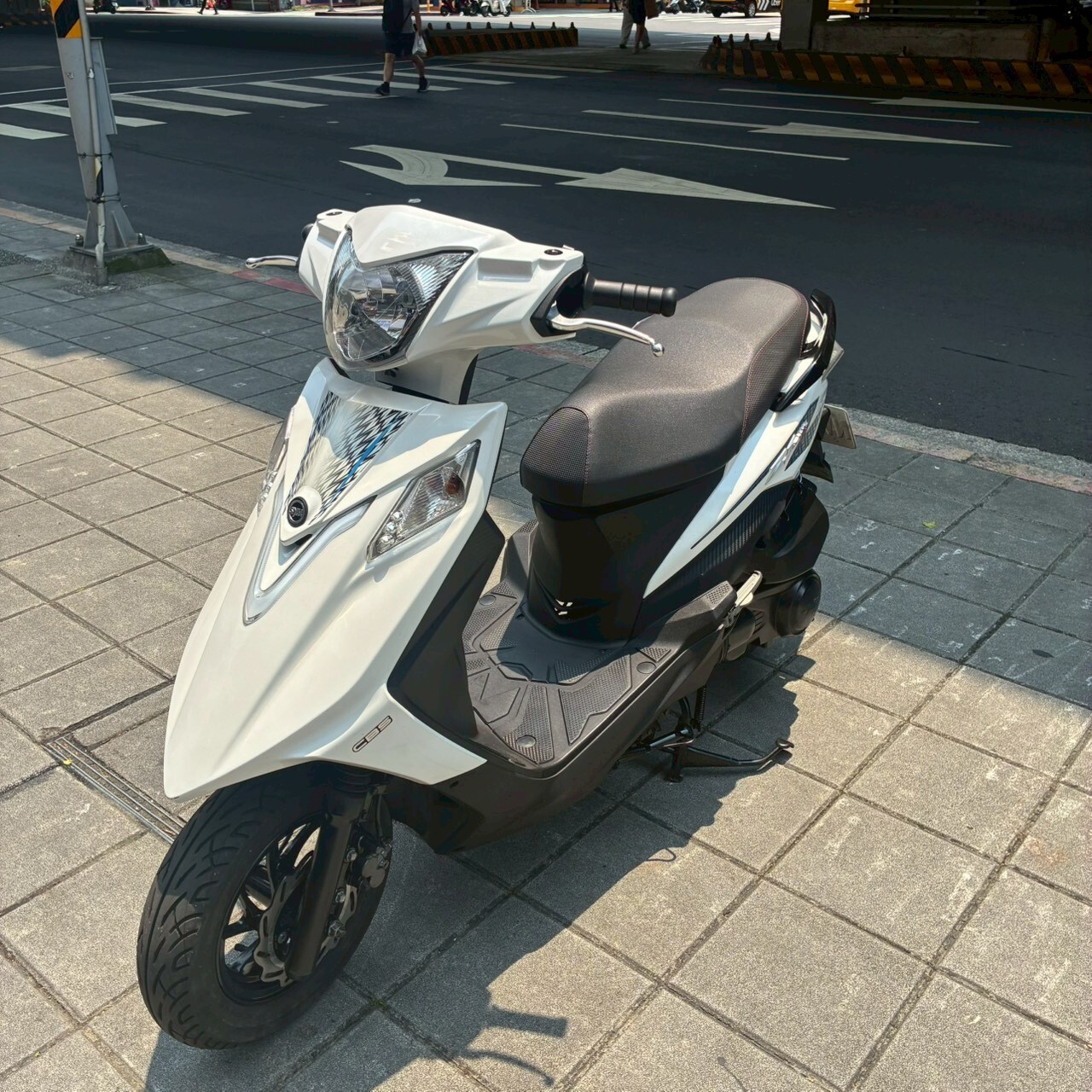 LINE_ALBUM__0787_260419_2