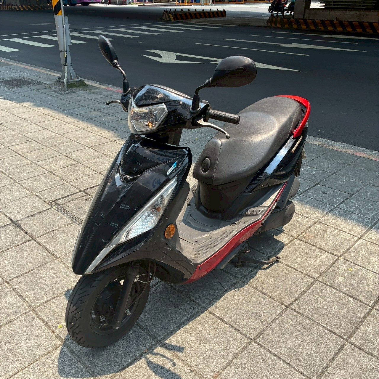 LINE_ALBUM__0293_260419_2