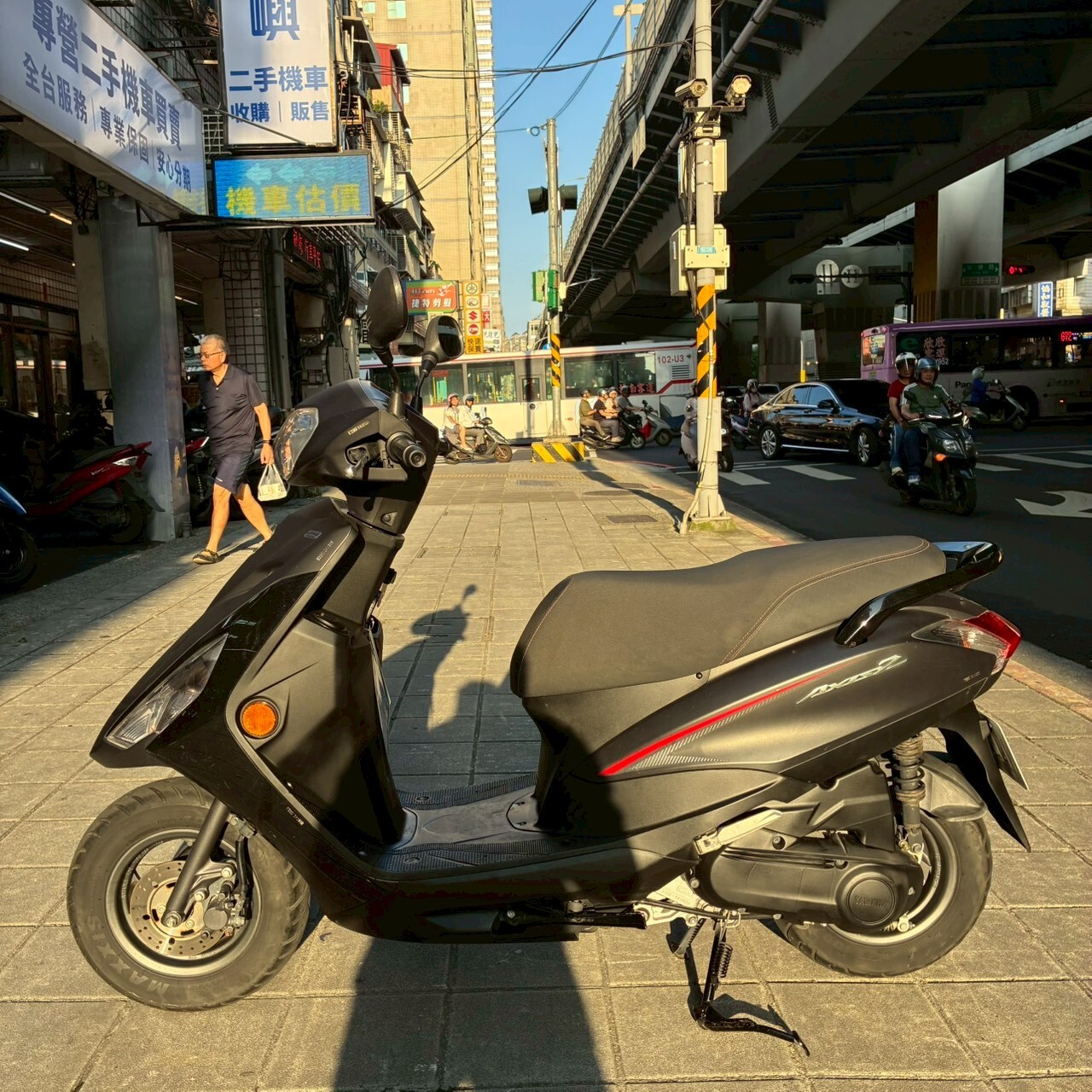 LINE_ALBUM__1815_260419_4