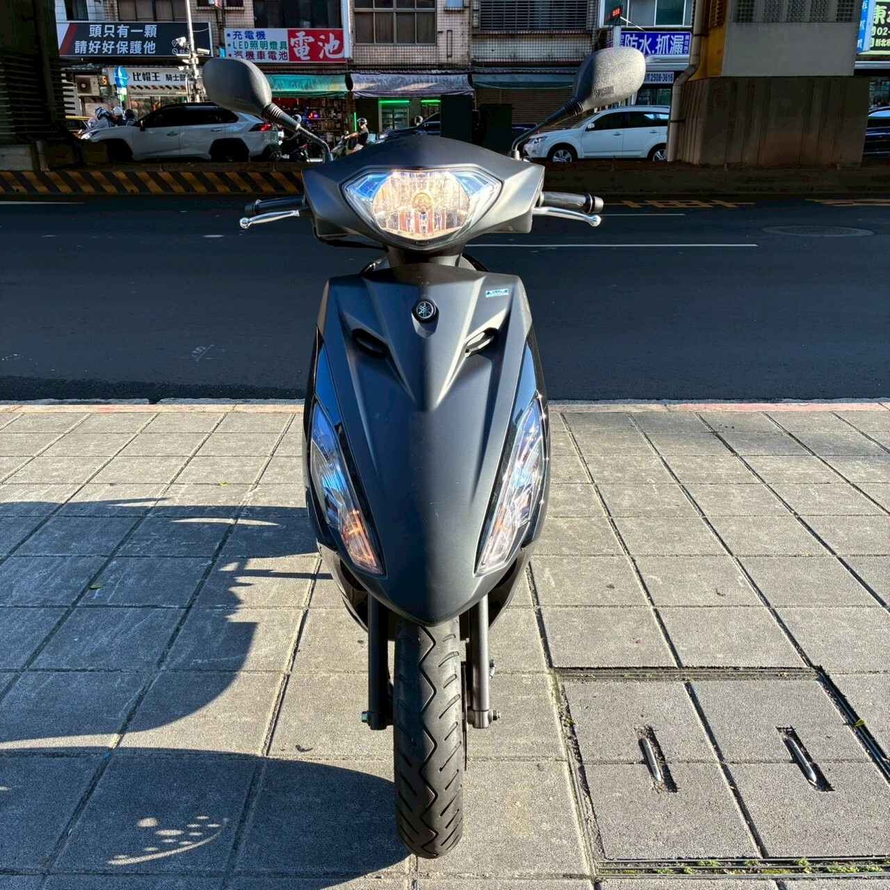 LINE_ALBUM__1815_260419_1