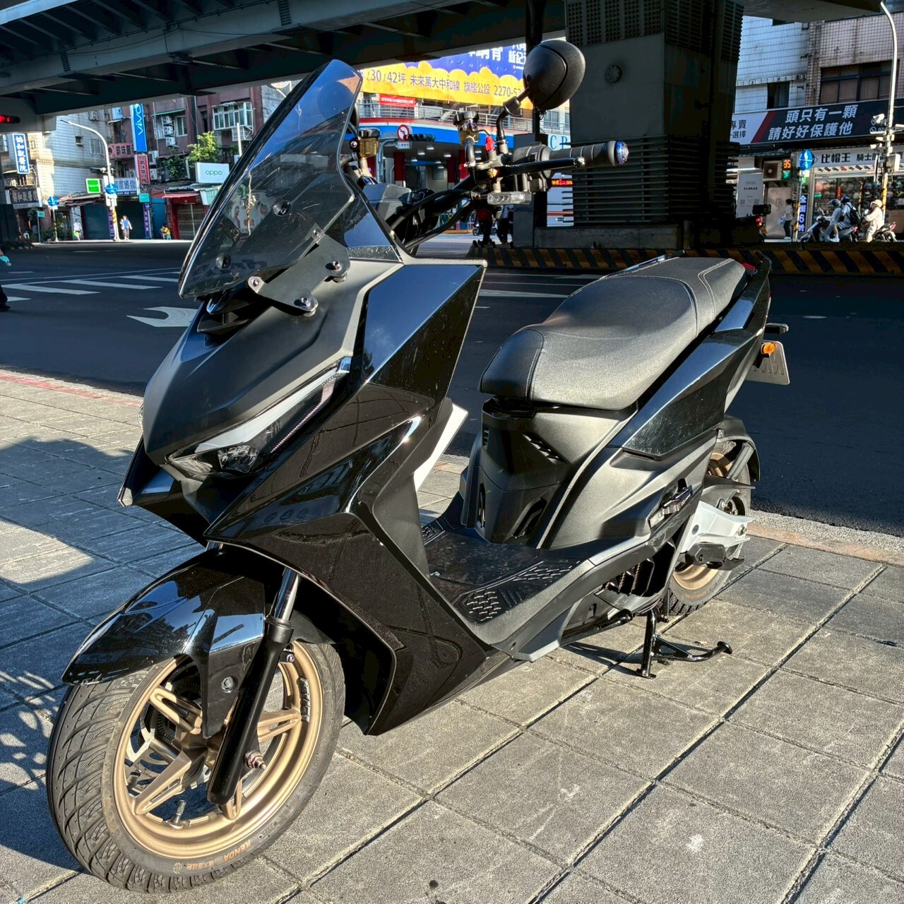 LINE_ALBUM_200 光陽 KRV 180 DDS_6031 $59999_260419_2