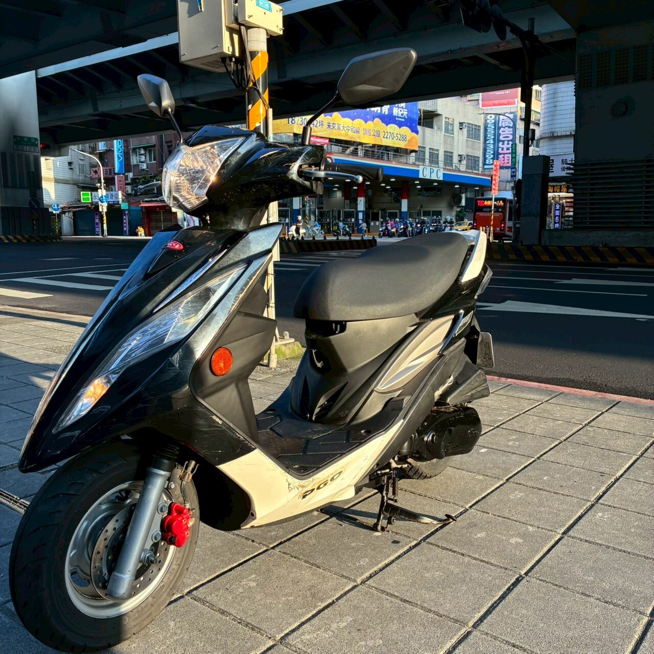 LINE_ALBUM_2016 PGO BON 125_8251 $28000_260419_2