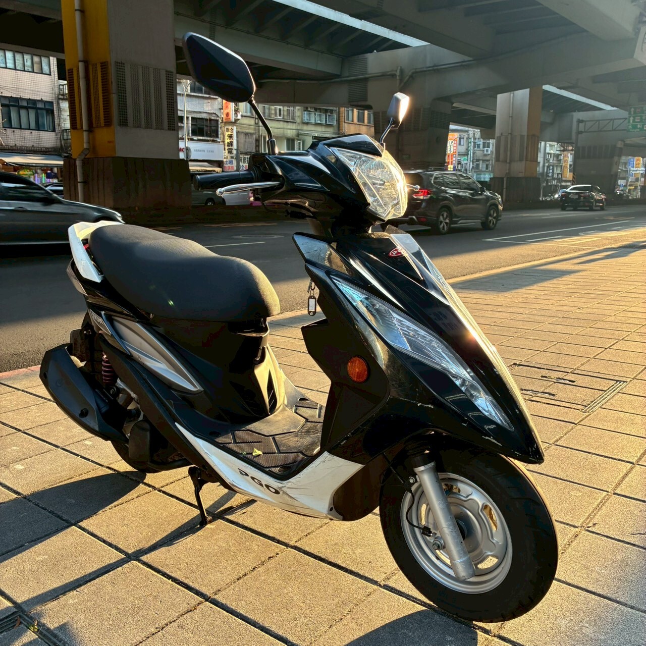 LINE_ALBUM_2016 PGO BON 125_8251 $28000_260419_3