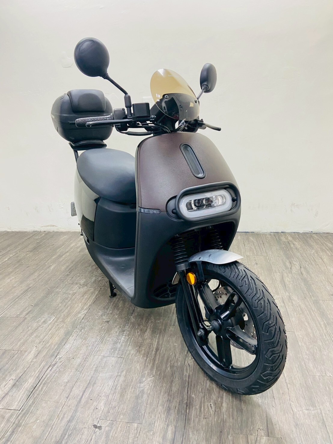 LINE_ALBUM_2020 睿能 GOGOROS2 cafe racer_6705 $35000 里程9XX_260423_2