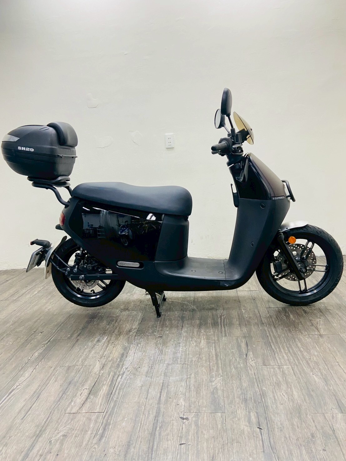 LINE_ALBUM_2020 睿能 GOGOROS2 cafe racer_6705 $35000 里程9XX_260423_4