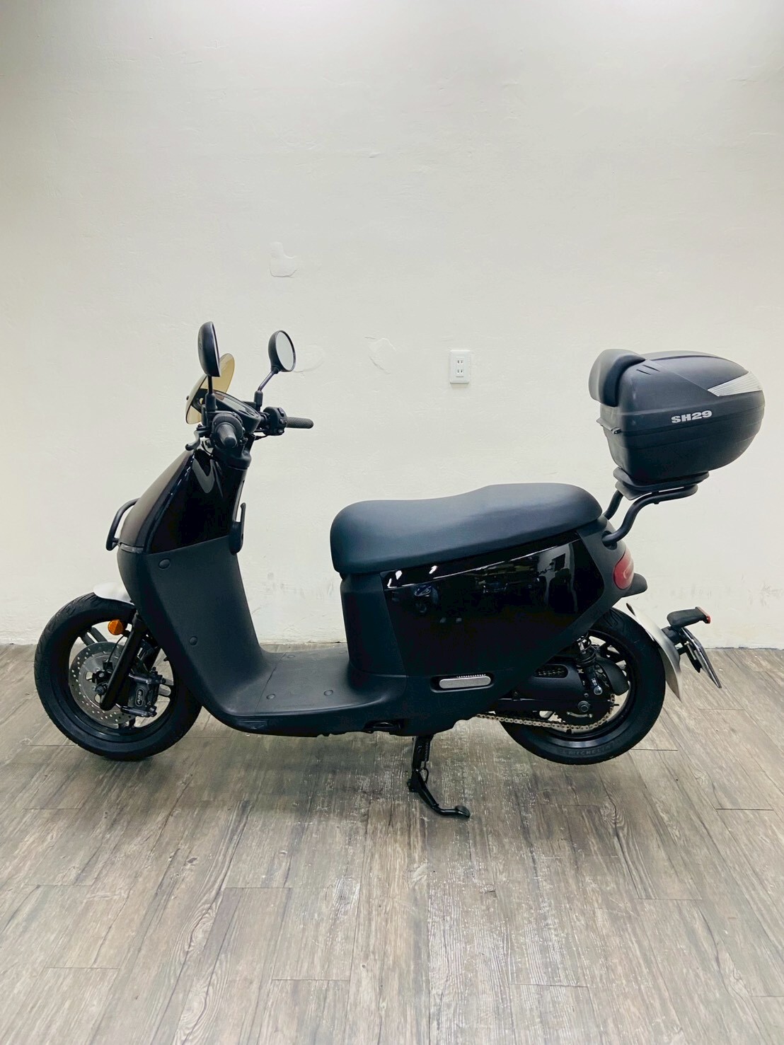 LINE_ALBUM_2020 睿能 GOGOROS2 cafe racer_6705 $35000 里程9XX_260423_5