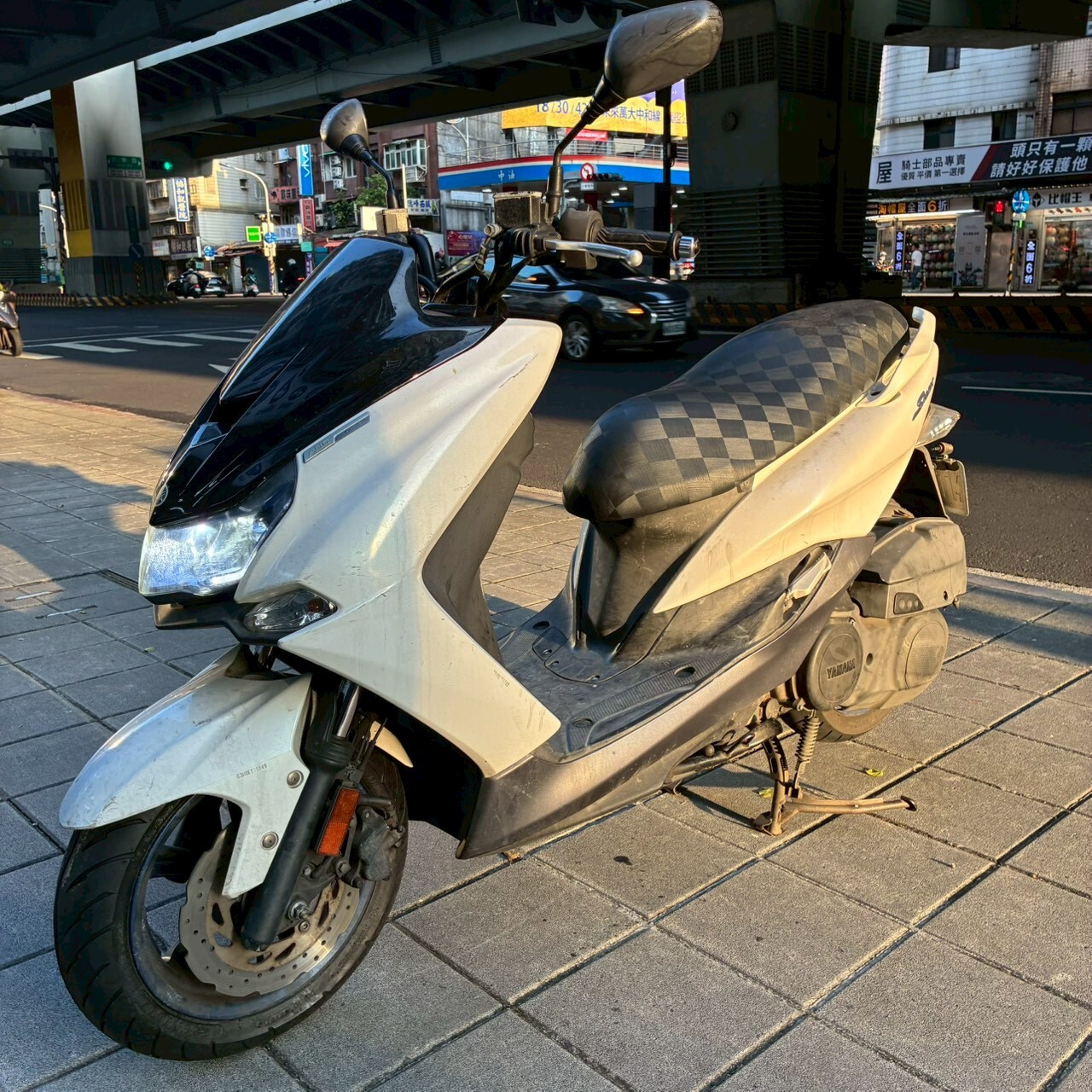 LINE_ALBUM__0970_260423_2