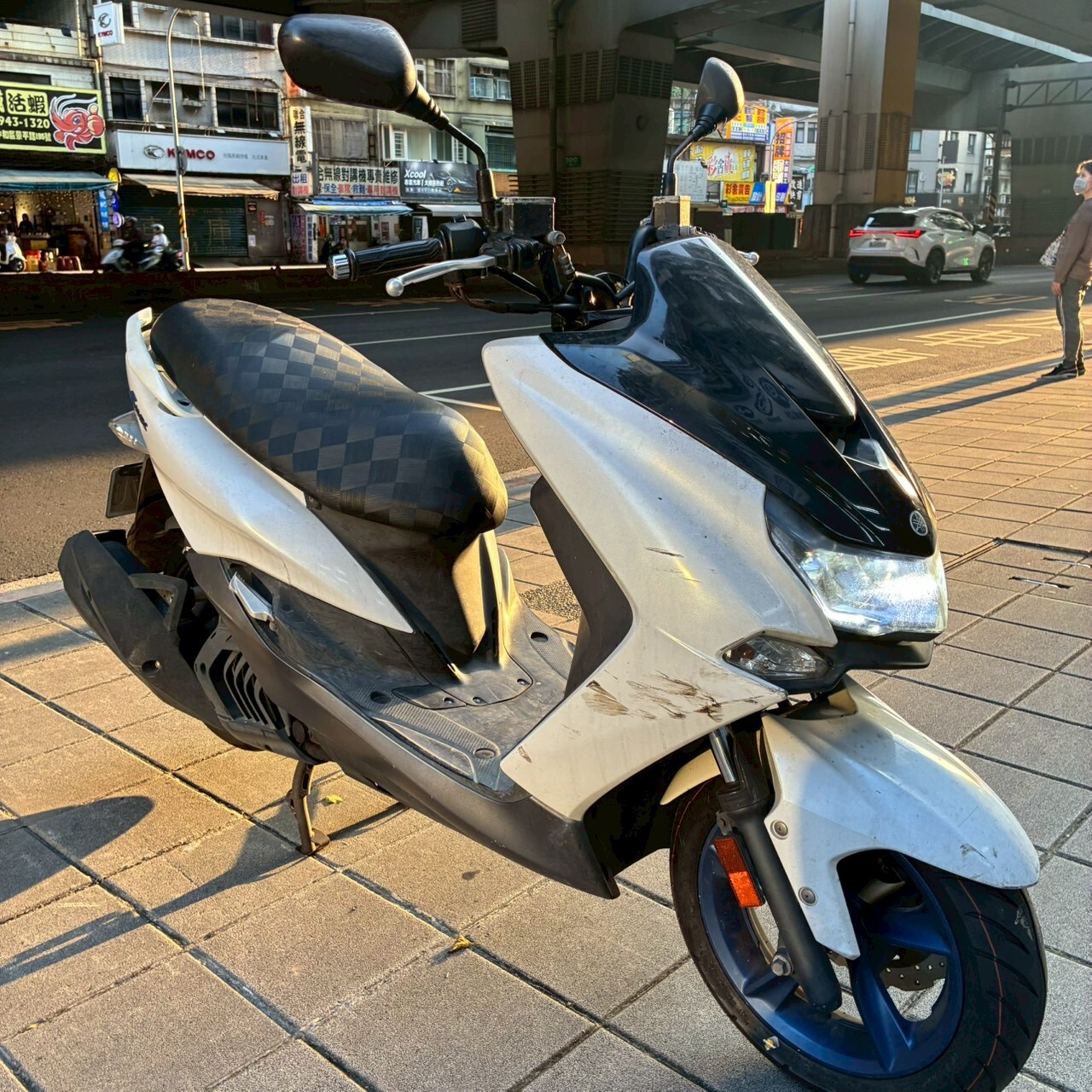 LINE_ALBUM__0970_260423_4