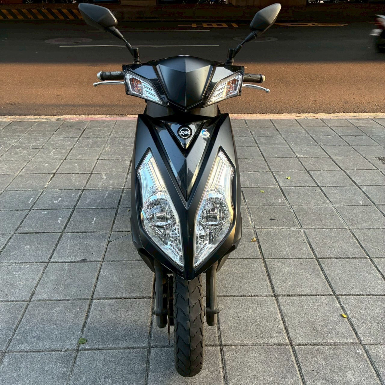 LINE_ALBUM__9923_260423_1