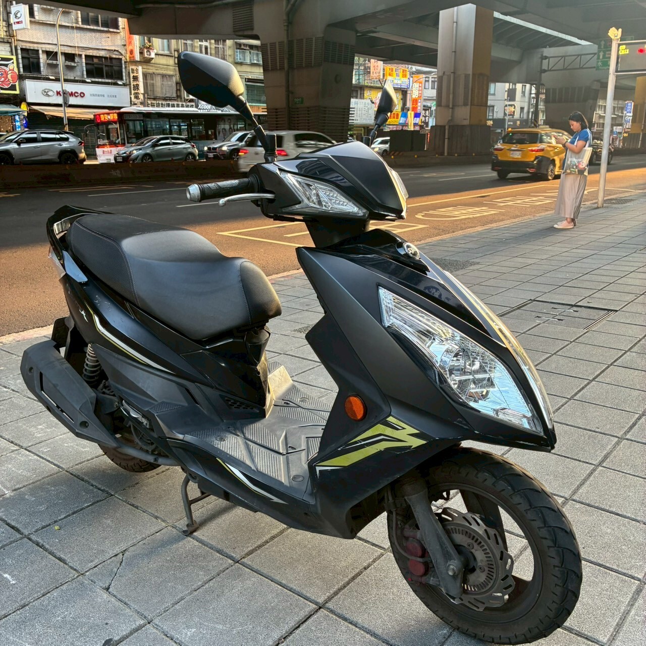 LINE_ALBUM__9923_260423_3